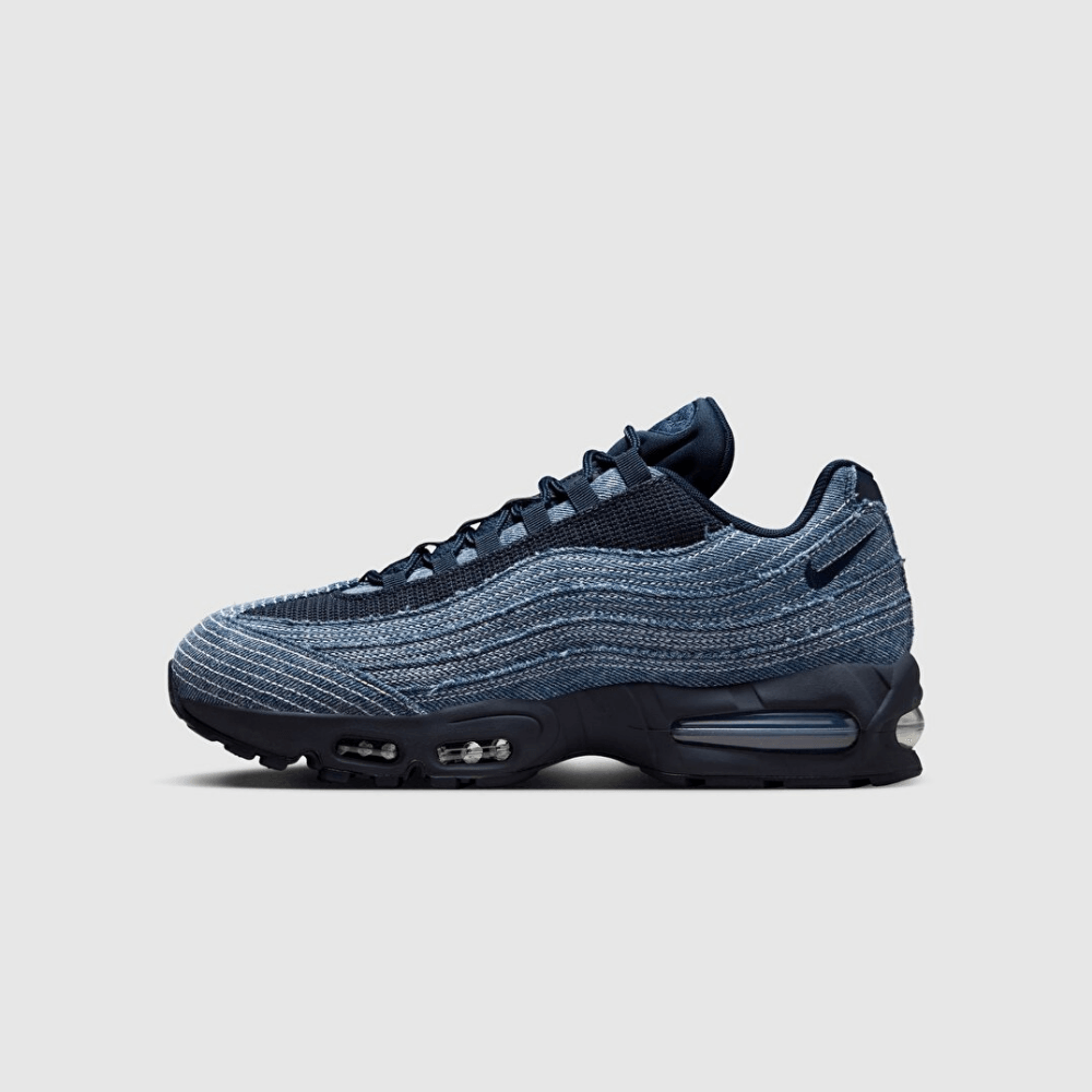 Levi's® x Nike Air Max 95 Sneaker Blue