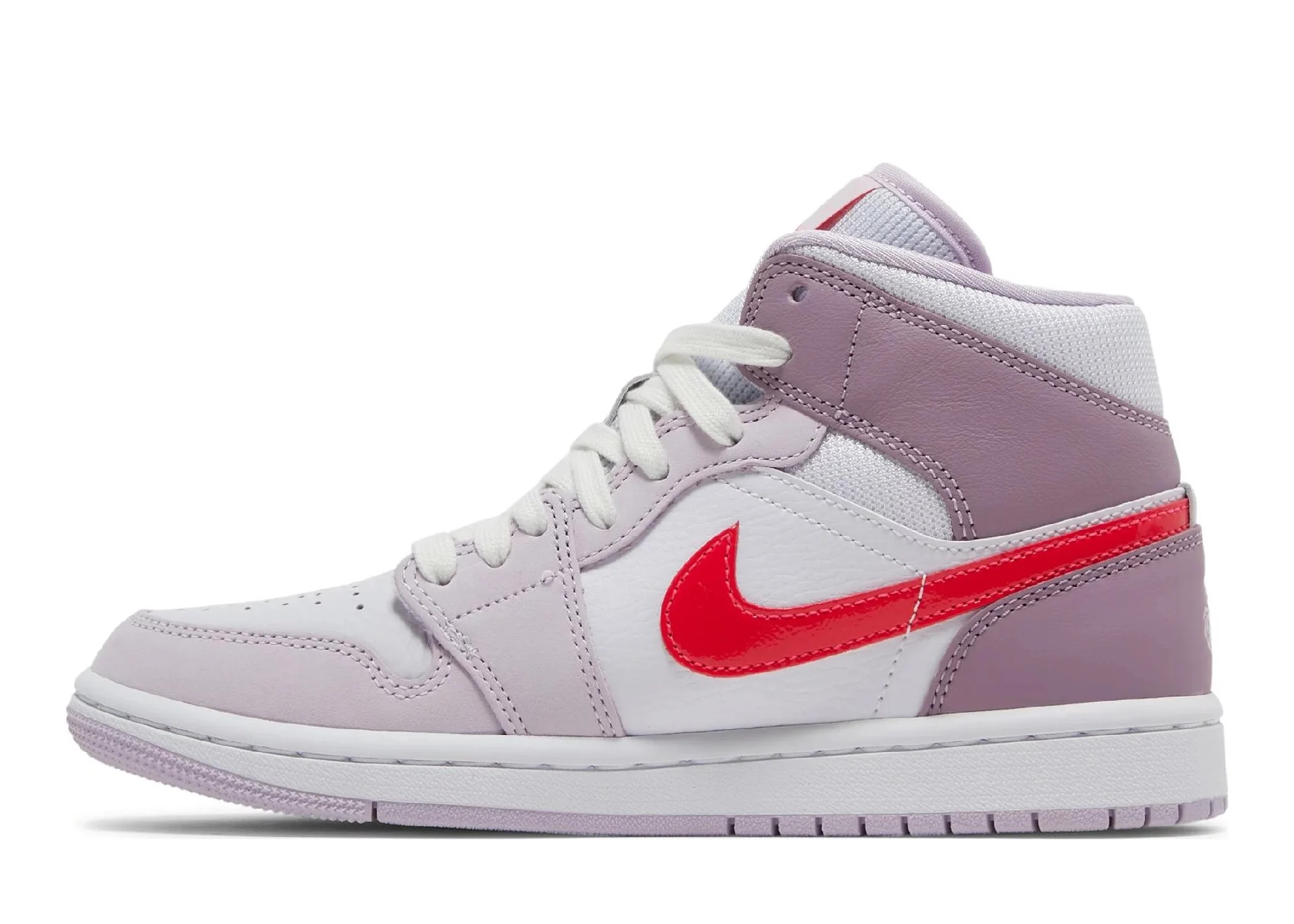 Nike Air Jordan 1 Mid Valentine's Day