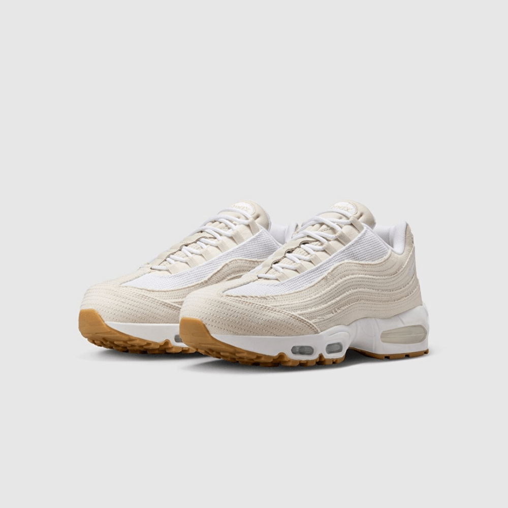Levi's® x Nike Air Max 95 Sneaker Ecru