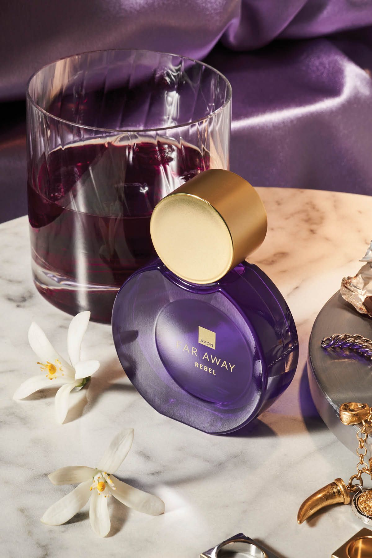 Far Away Rebel Kadın Parfüm Edp 50 Ml. İkili Set