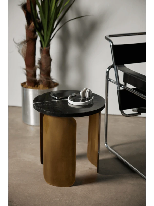 Hera Yan Sehpa - Siyah