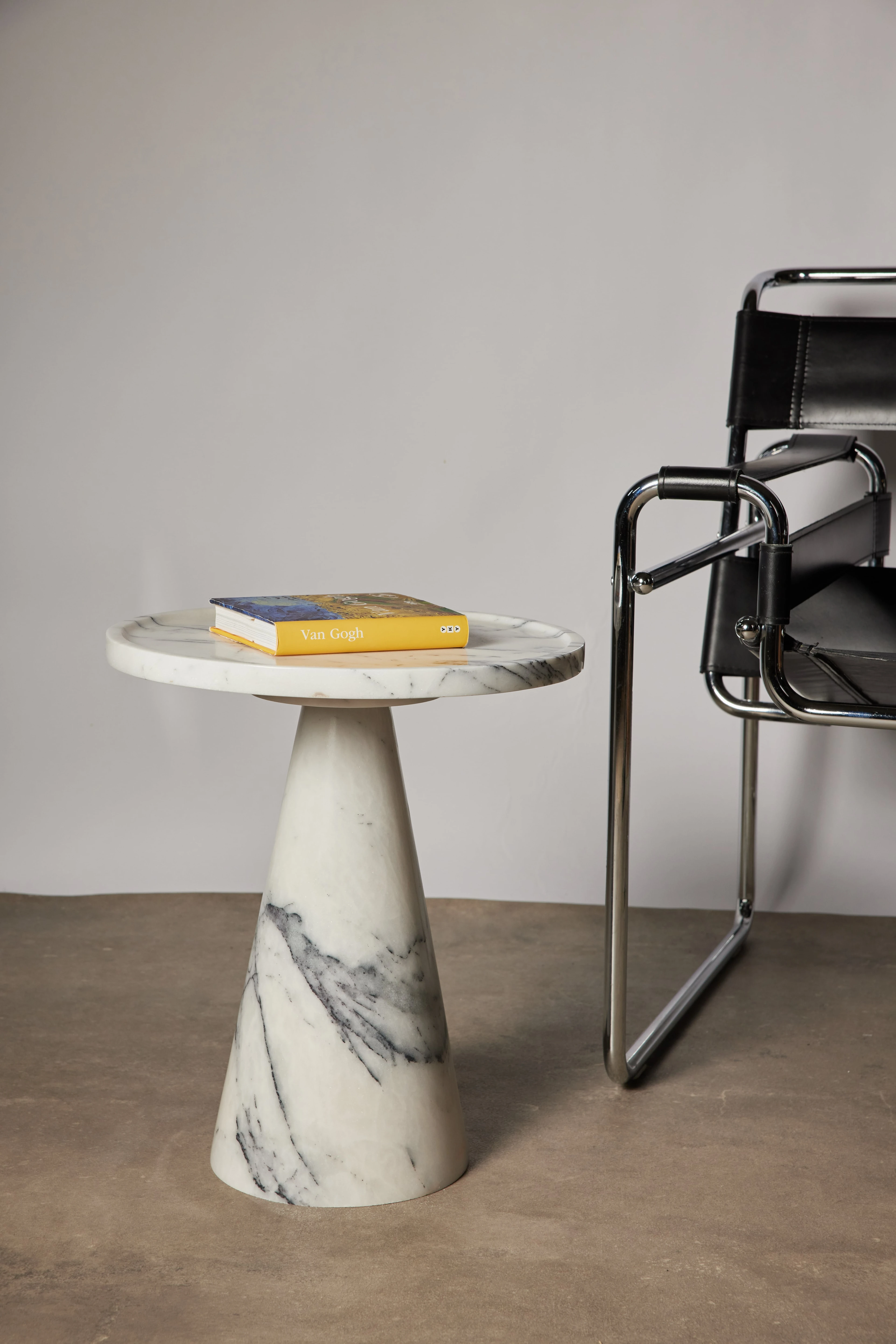 Vela New York Mermer Yan Sehpa