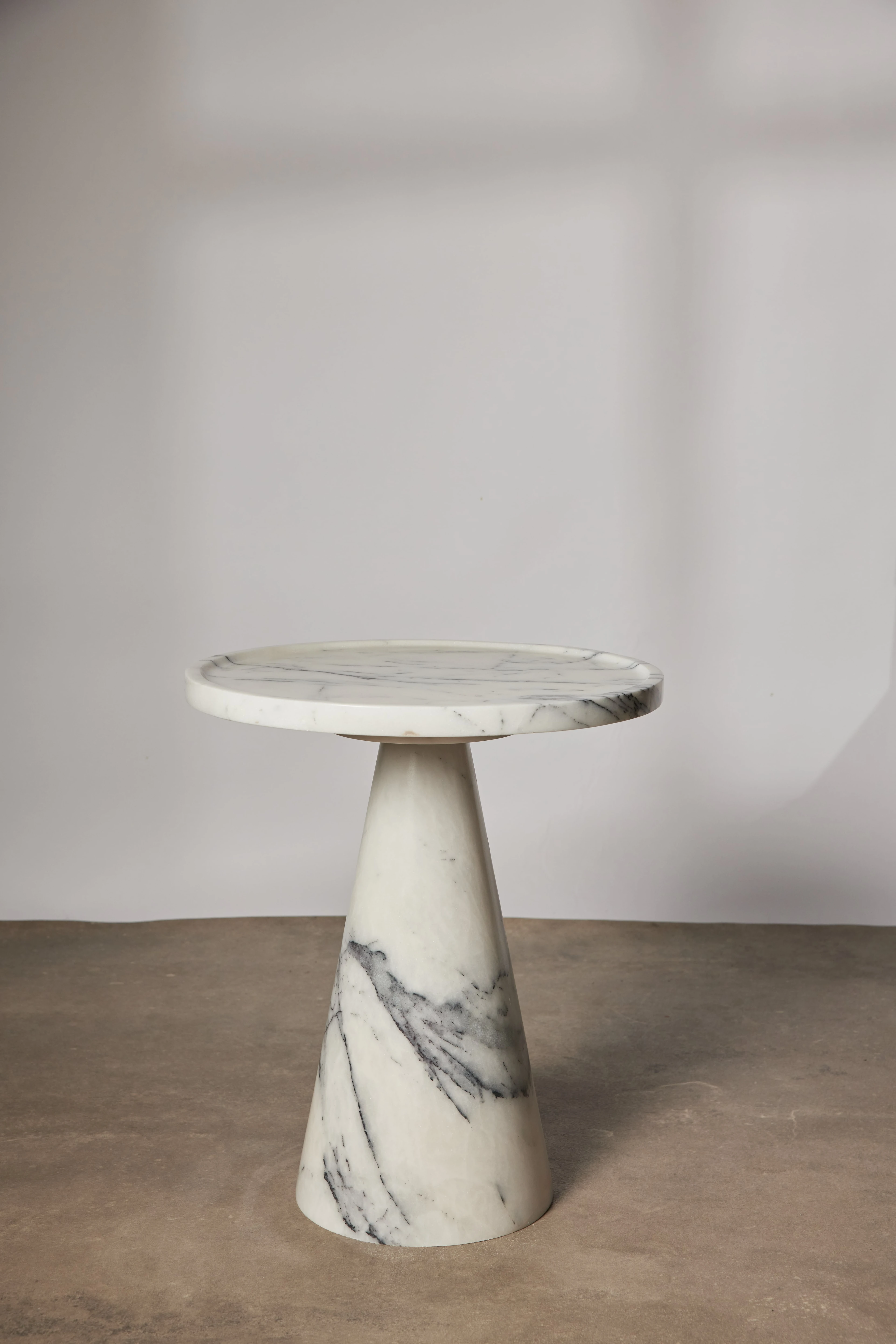 Vela New York Mermer Yan Sehpa