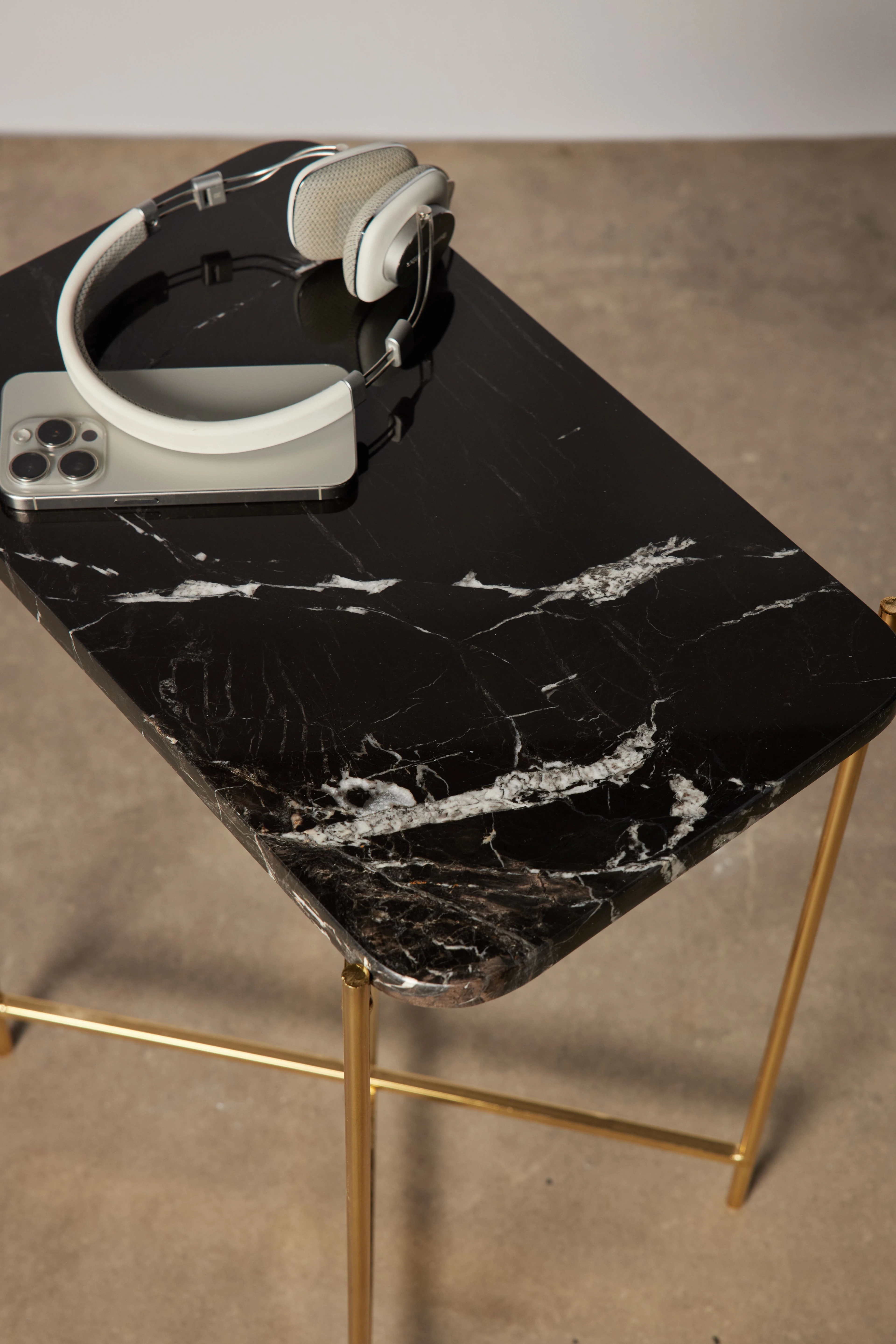 Luna Siyah Mermer Yan Sehpa 