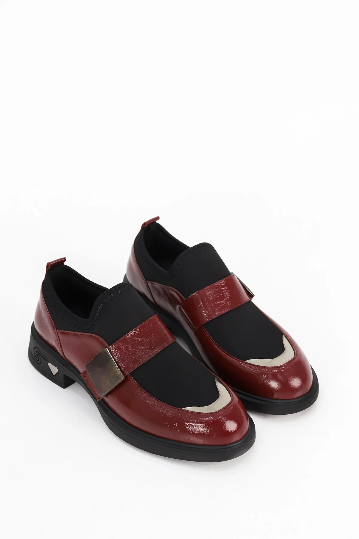 İNT 4065 Streç Detaylı Alçak Taban Loafer
