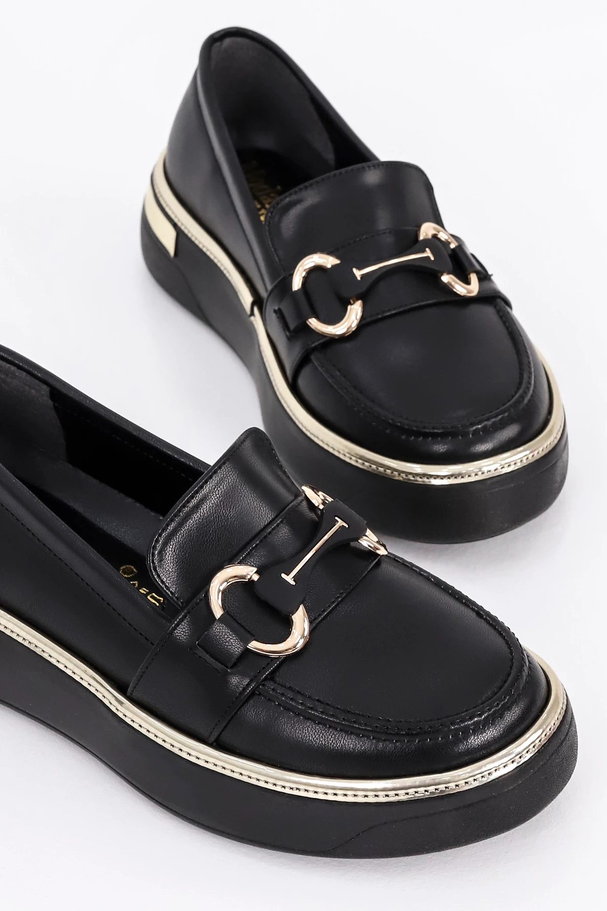 MDL 512 Toka Detaylı Loafer