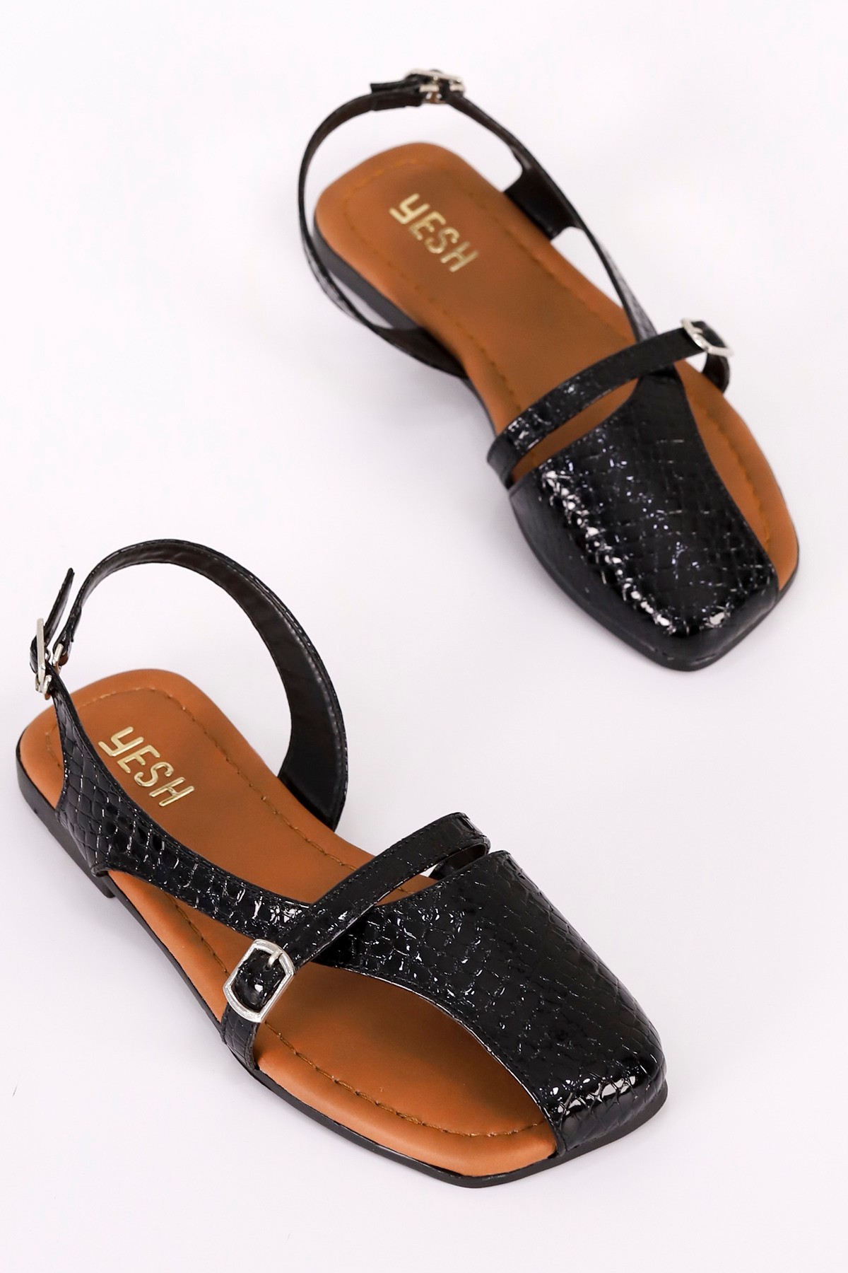 BS 02 Düz Tabanlı Arkadan Bağlı Sandalet
