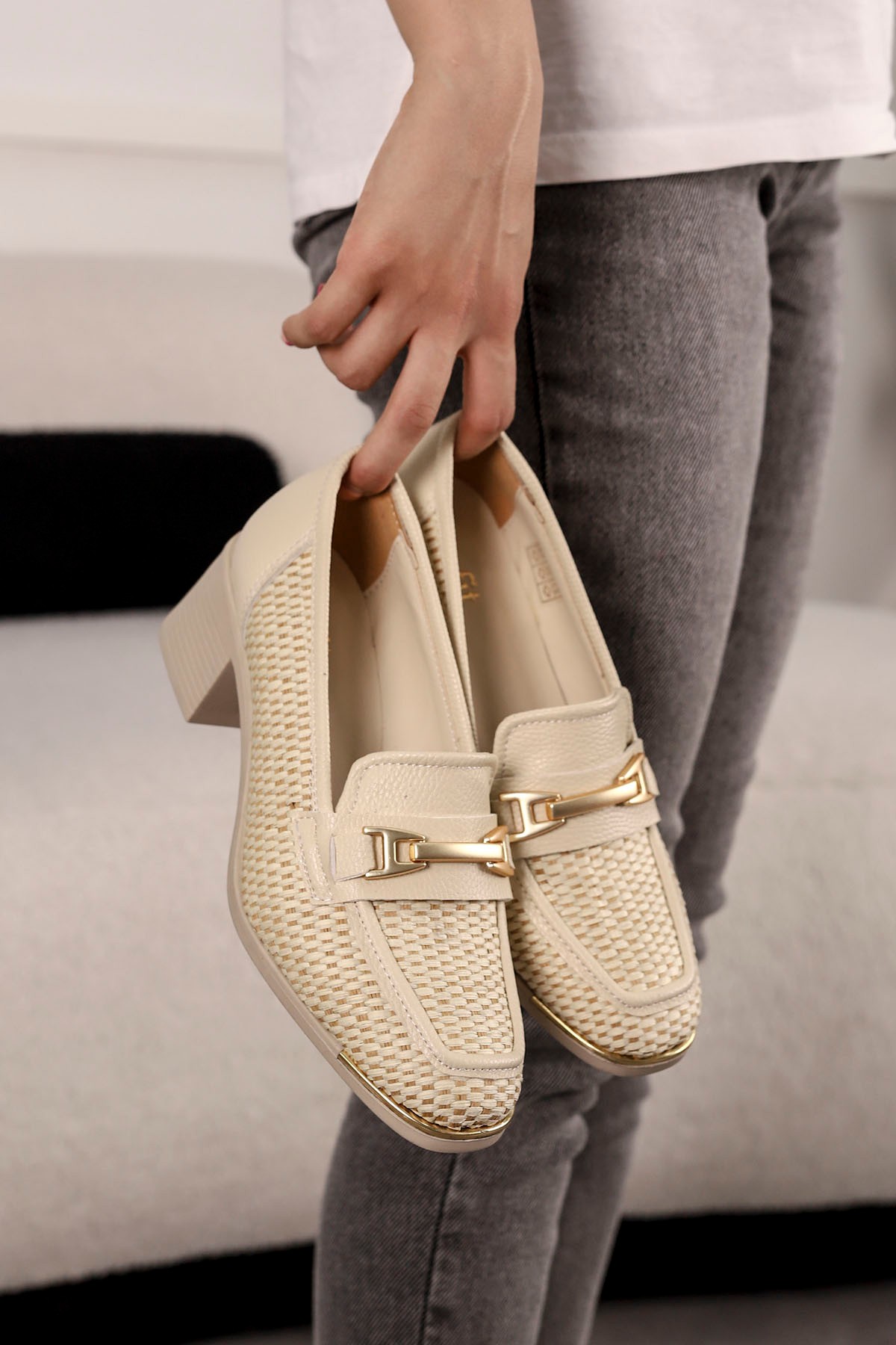 MY 407 Toka Detaylı Topuklu Loafer