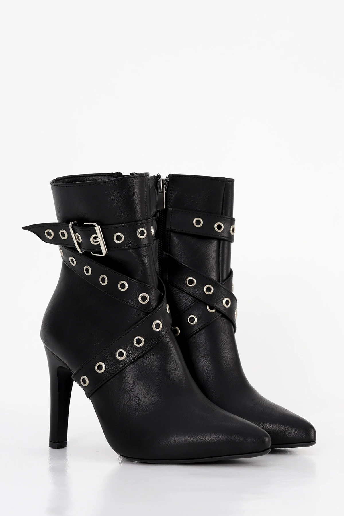 BLN 2401 Kemer Toka detaylı Yüksek Topuklu Yarım Bot - SİYAH-DERİ