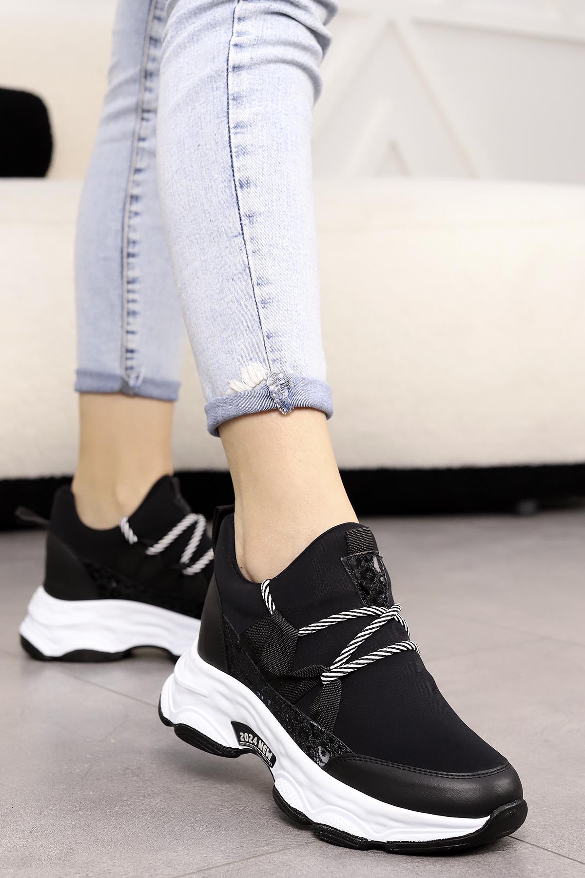 FRM 3012 Yüksek Tabanlı Bağcıklı Spor Ayakkabı