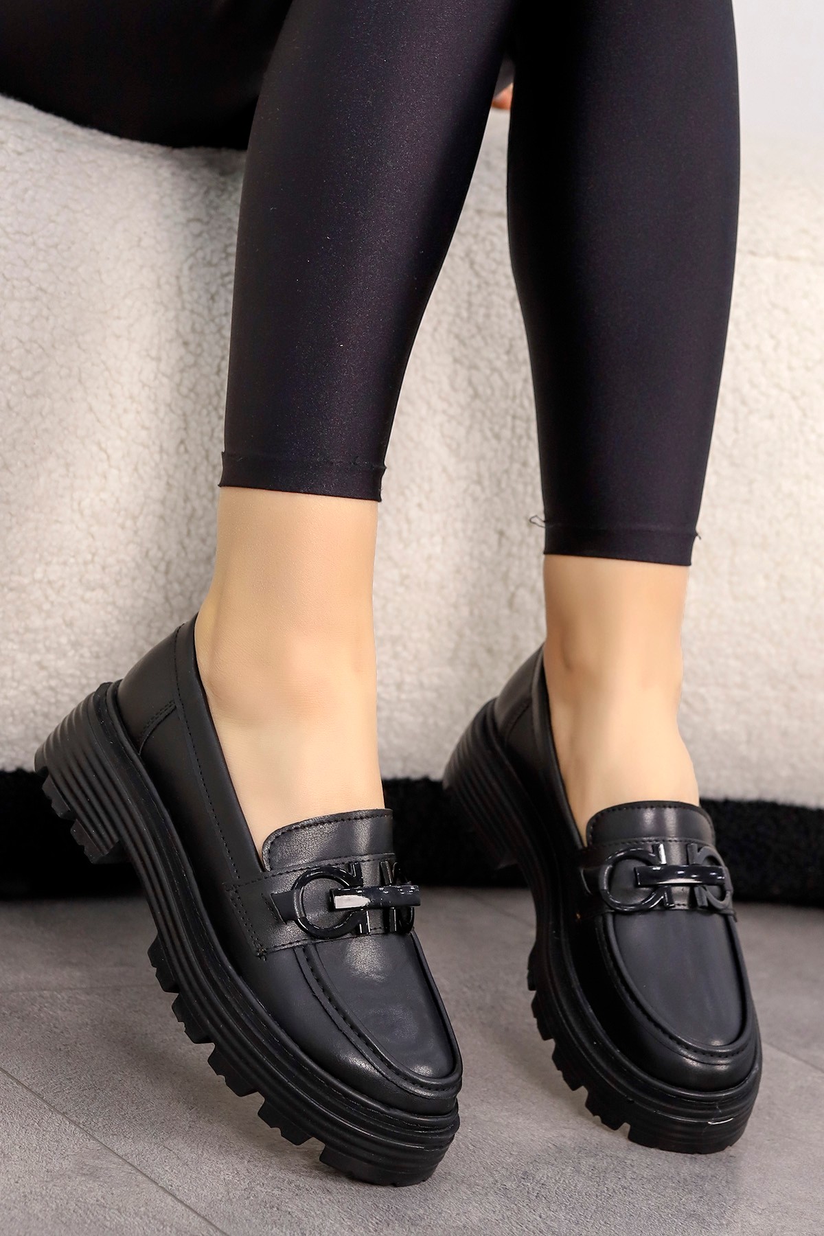 HR 029 Toka Detaylı Loafer - SİYAH-DERİ