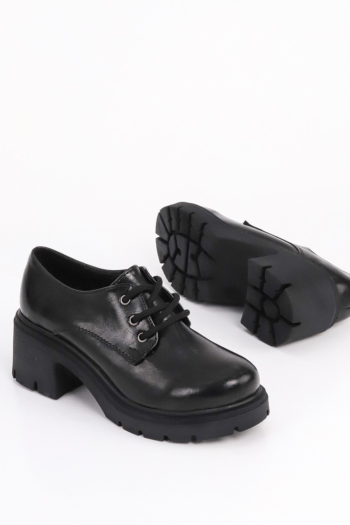 JVL 707 Bağcıklı Topuklu Loafer - SİYAH-DERİ