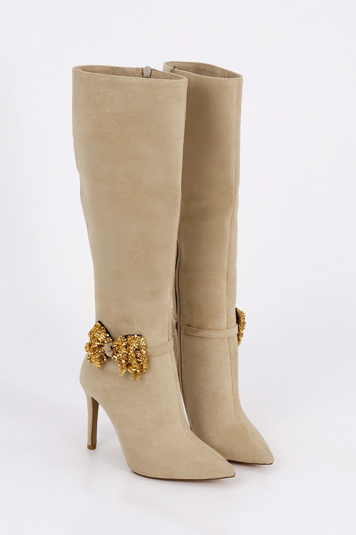 RSD 1200 Fiyonk Metal Toka Detaylı Diz Altı Çizme - BEJ SÜET