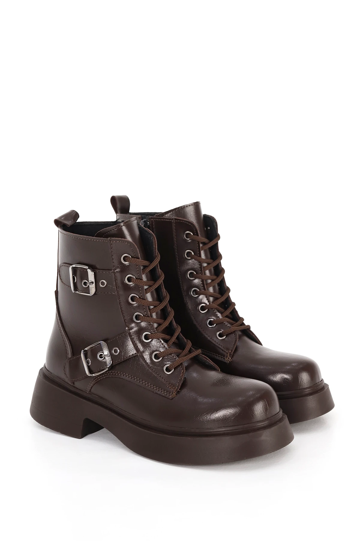 DM 3535 Yan Toka Detay Fermuarlı Kısa Bot