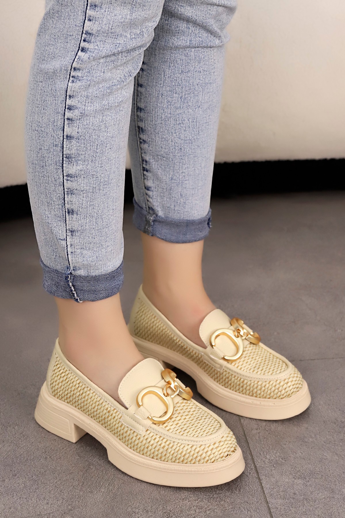 MY 1007 Gold Toka Detaylı Loafer - BEJ HASIR