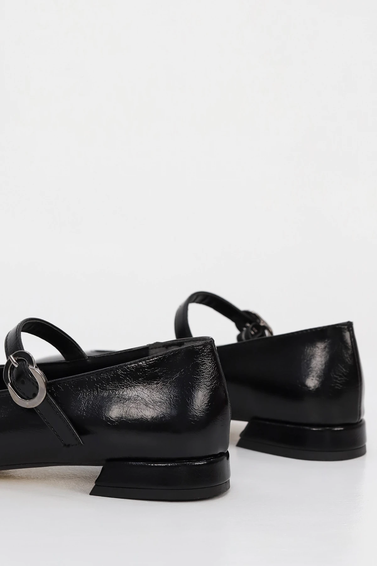 CNG A2 Alçak Toukulu Baretli Babet - SİYAH