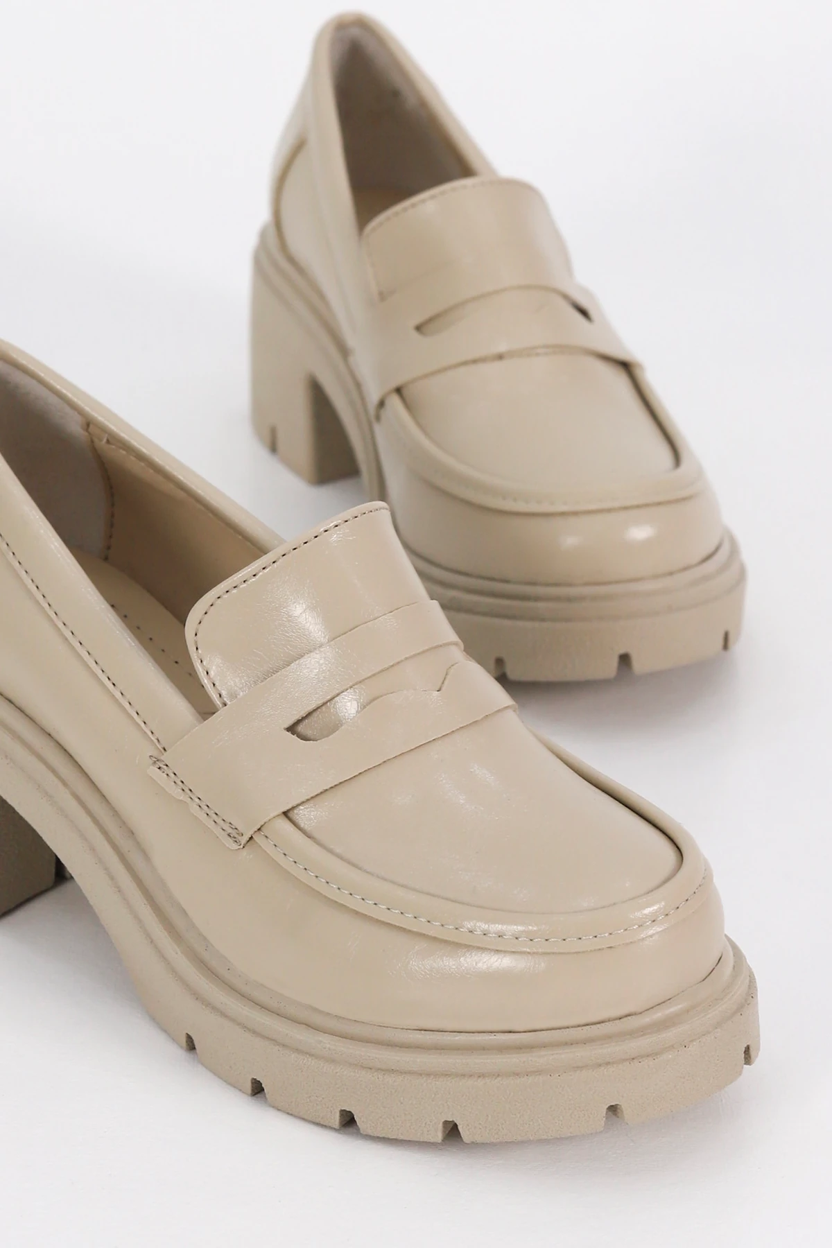 JVL 706 Toka Detay Topuklu Loafer