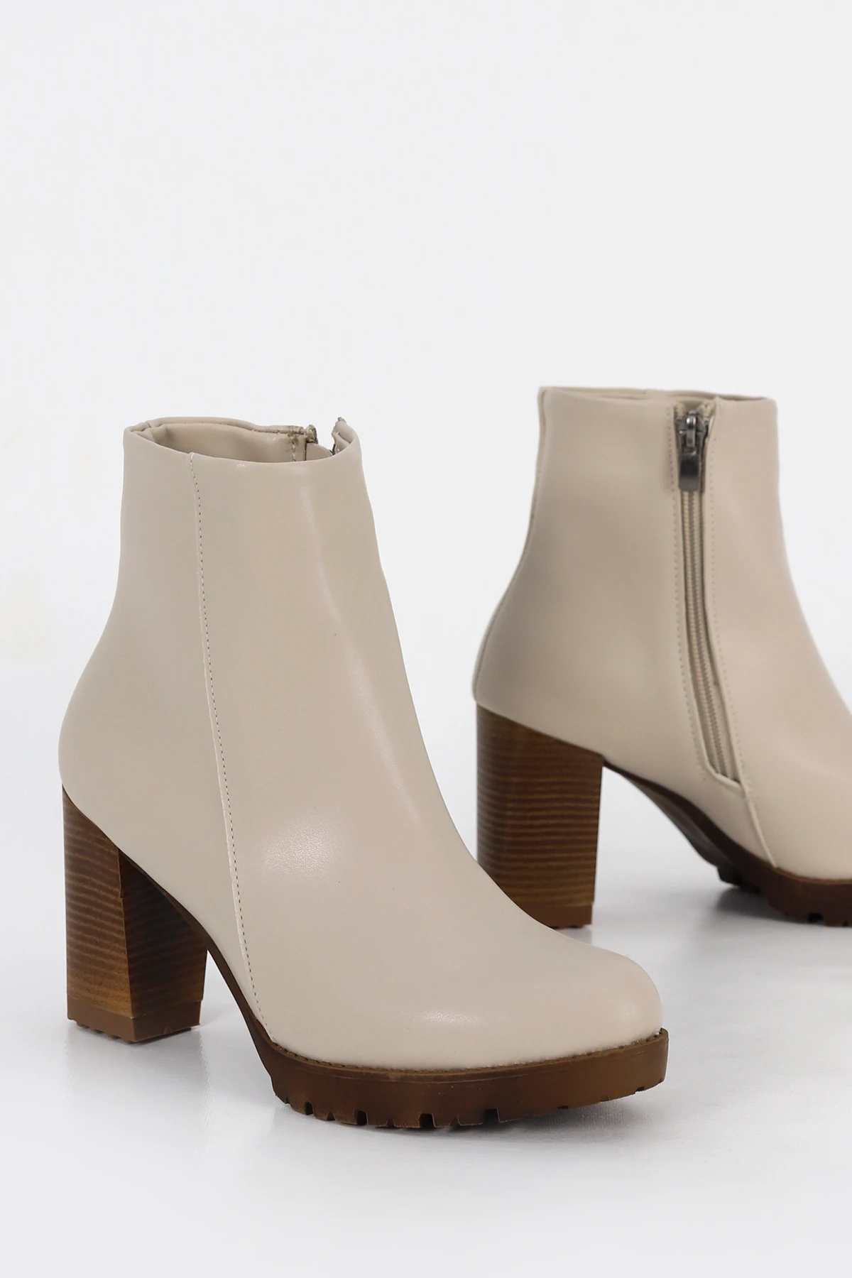 BLN ST515 Yüksek Topuklu Yarım Bot - TEN DERİ