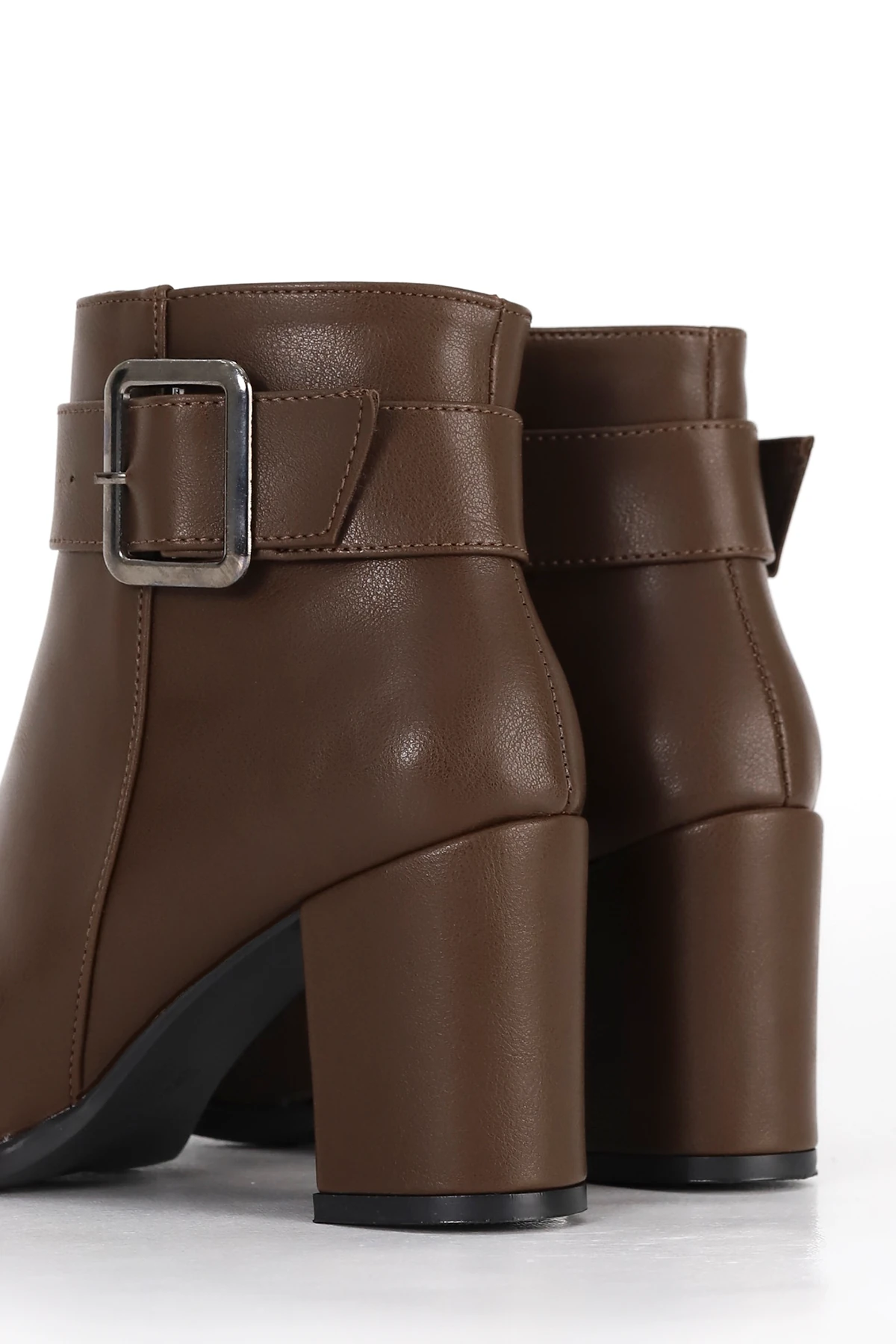 HNM 001 Toka Detaylı Fermuarlı Bot