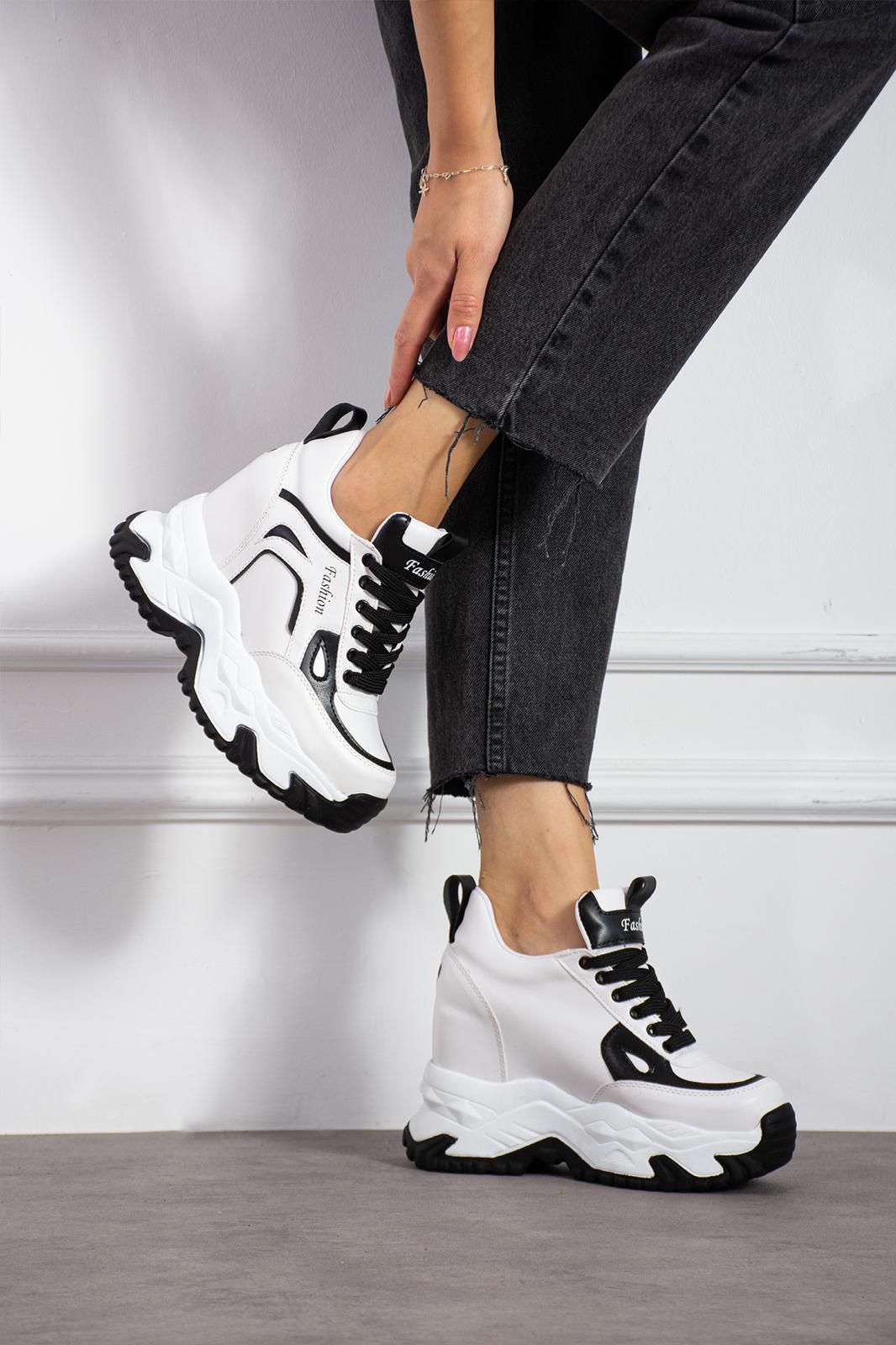 LAYLA Bağcıklı Yüksek Tabanlı Spor Ayakkabı