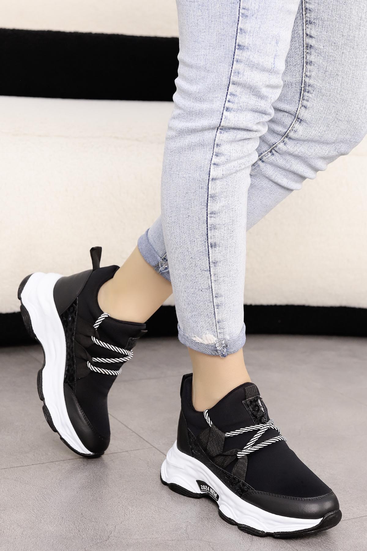 FRM 3012 Yüksek Tabanlı Bağcıklı Spor Ayakkabı