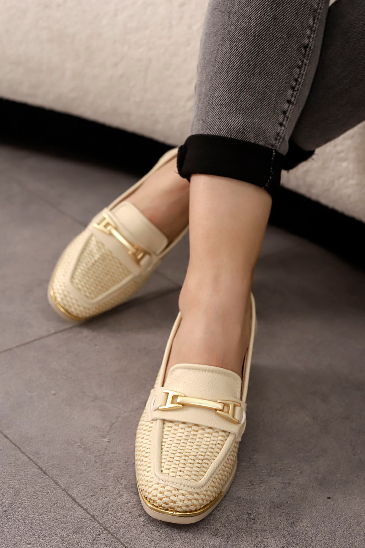 MY 407 Toka Detaylı Topuklu Loafer - BEJ HASIR