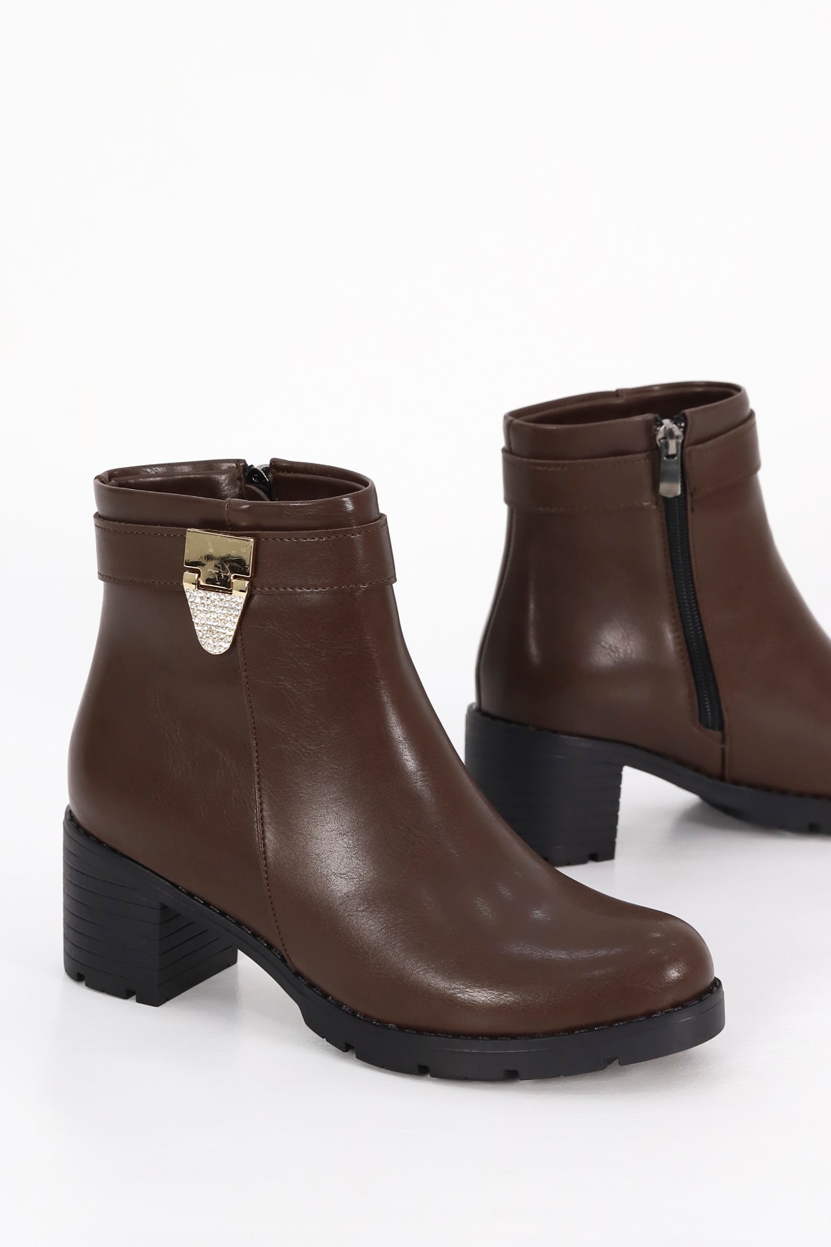 BLN 765 Gold Metal Taş Toka Detay Yarım Bot