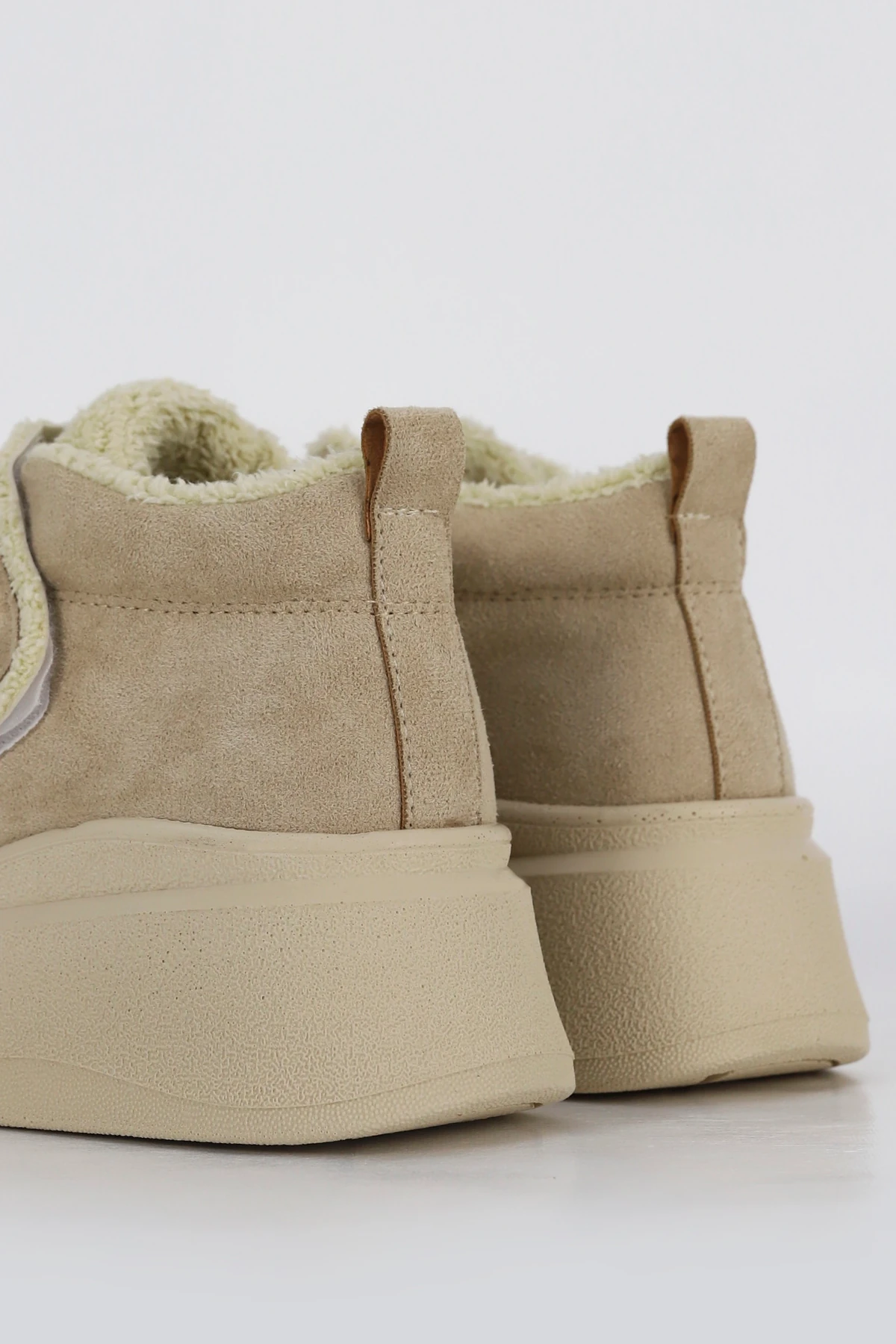 MDL 614 Taş Toka Detaylı Kürklü Yarım Bot - BEJ SÜET