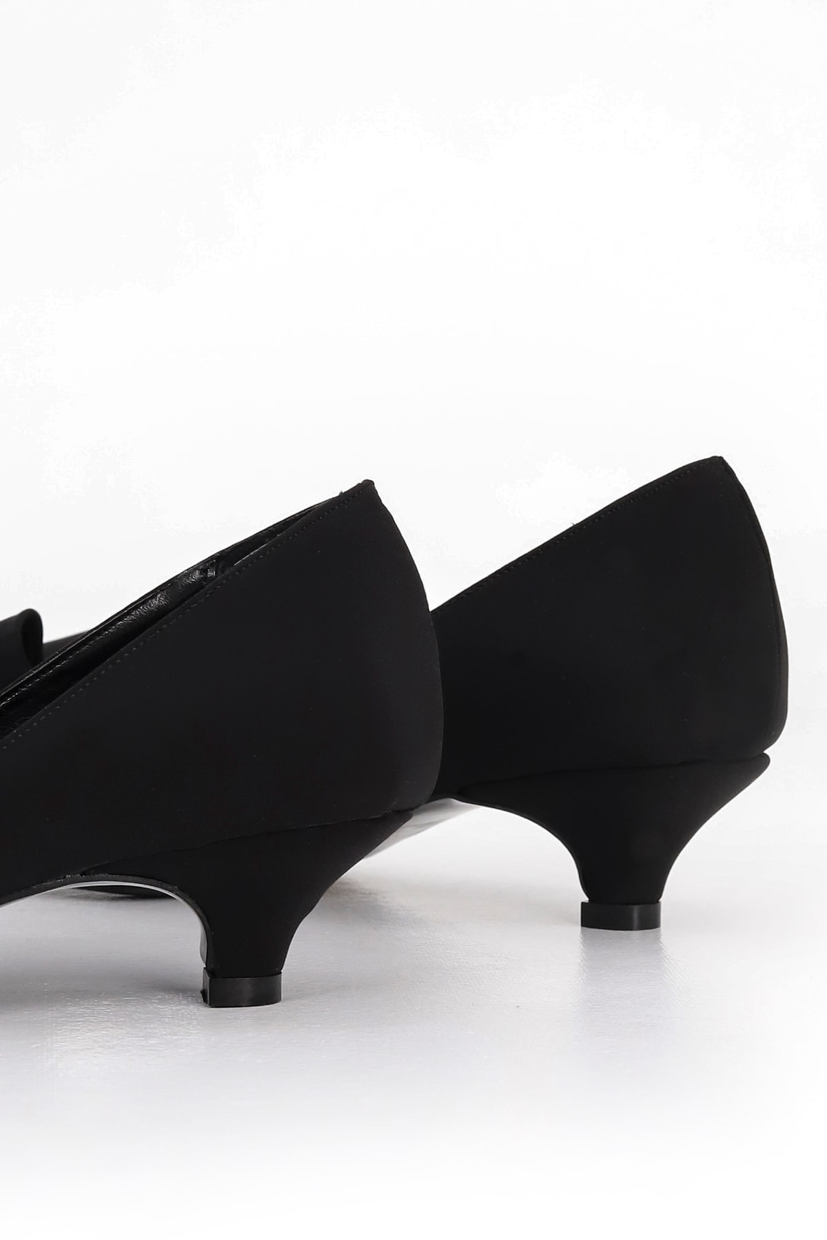 RSD 1000 Fiyonklu Stiletto - SİYAH