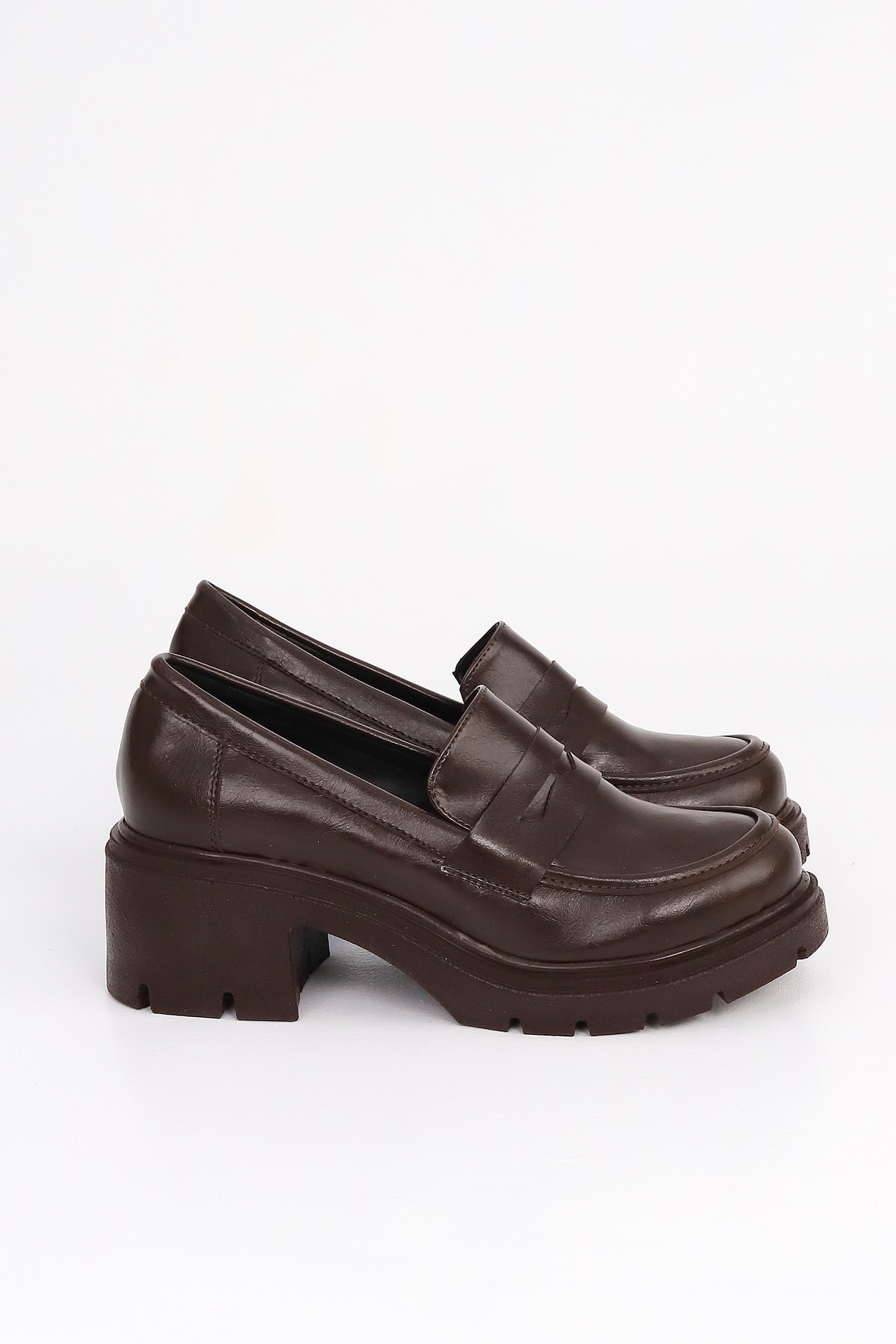 JVL 706 Toka Detay Topuklu Loafer