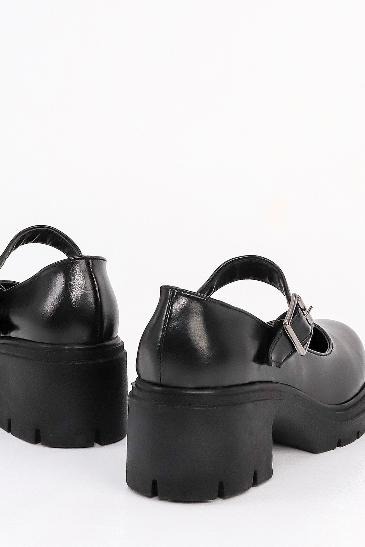 JVL 708 Kemerli Topuklu Loafer - SİYAH-DERİ