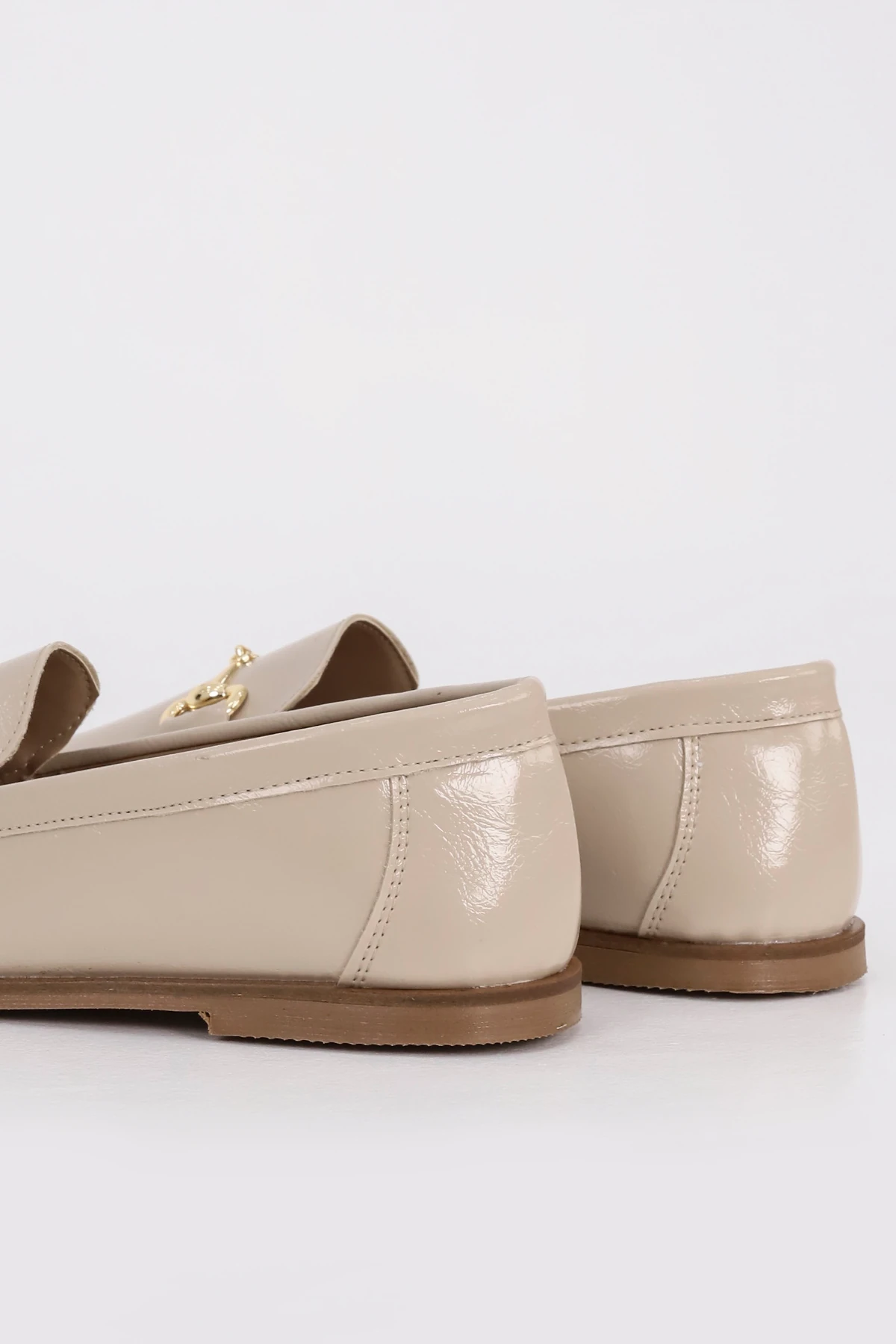 CNG A3 Metal Tokalı Babet - BEJ DERİ