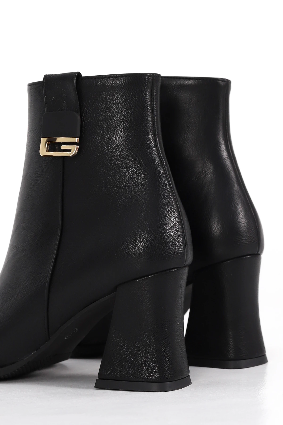 ED 205 Yan Toka Detay Yüksek Topuklu Bot