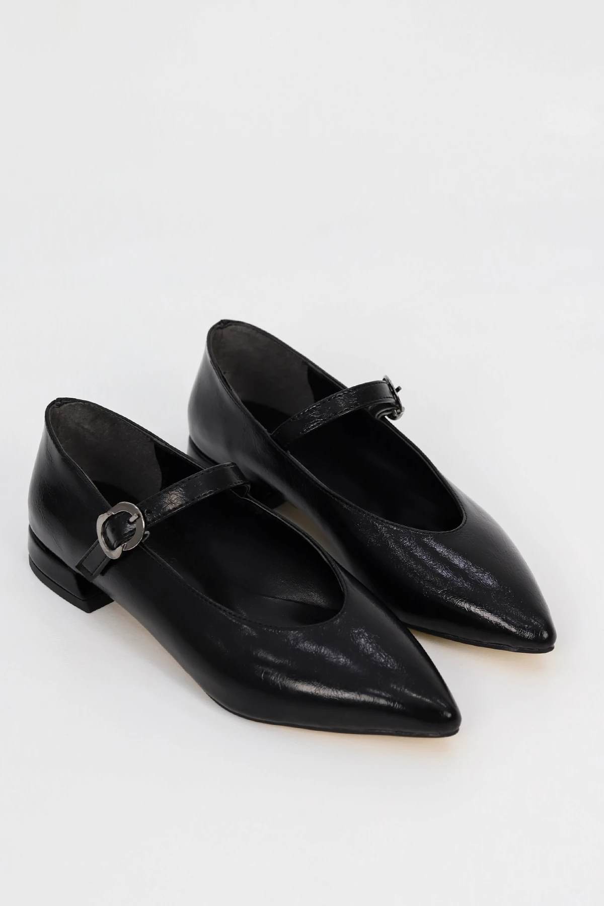 CNG A2 Alçak Toukulu Baretli Babet - SİYAH