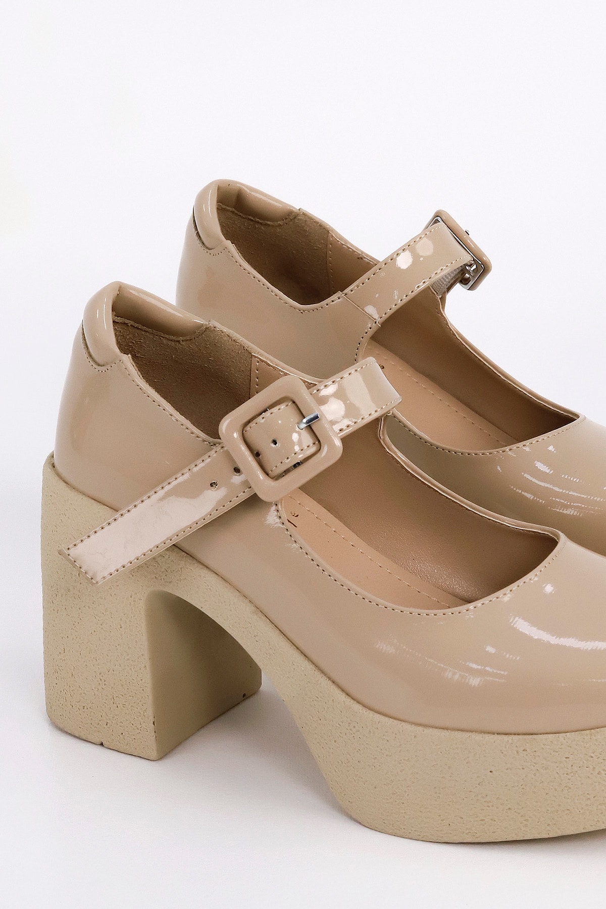 SM 3262 Kemerli Yüksek Topuklu Loafer - BEJ RUGAN