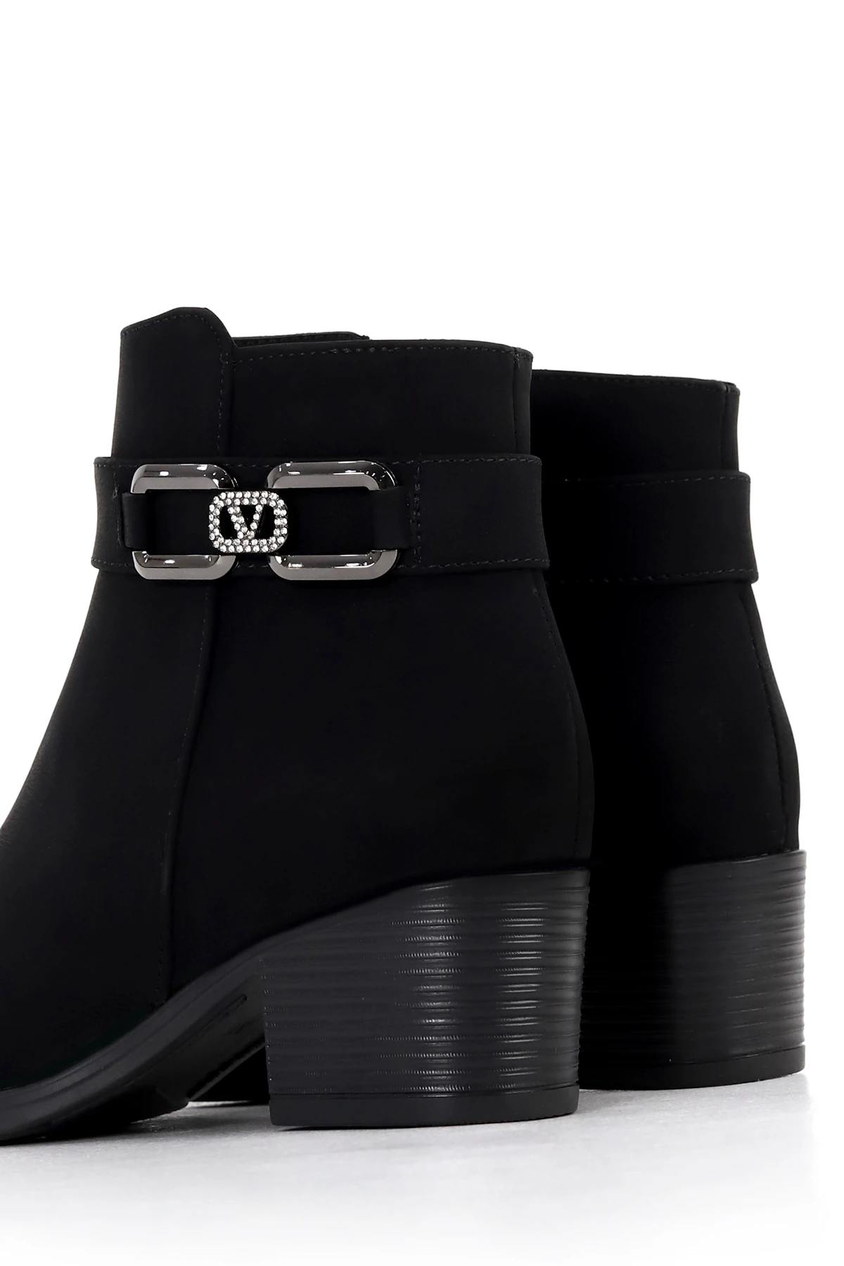 BLN N235 V Toka Detaylı Yarım Bot