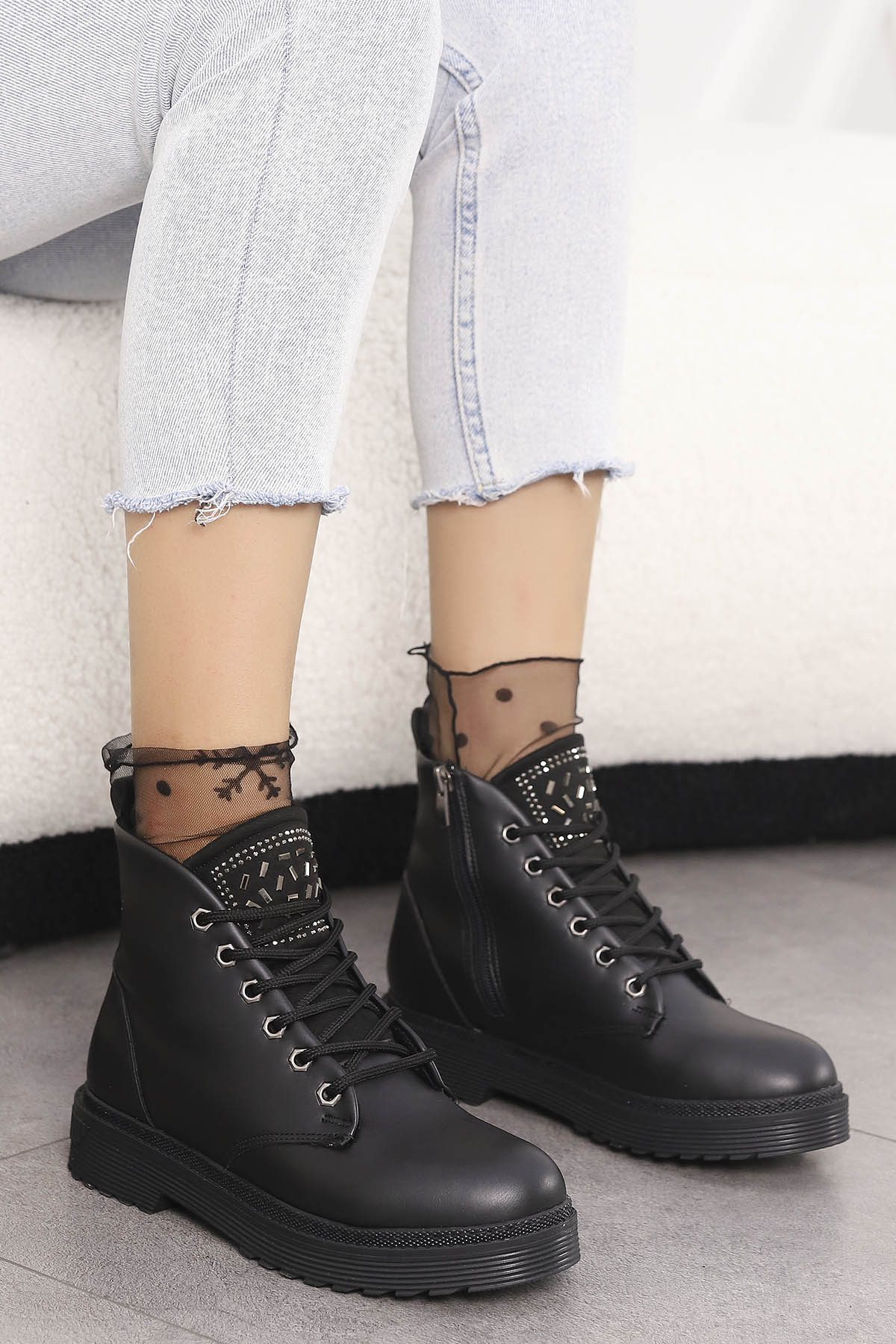 FLS 03-207 Taş Detaylı Bot