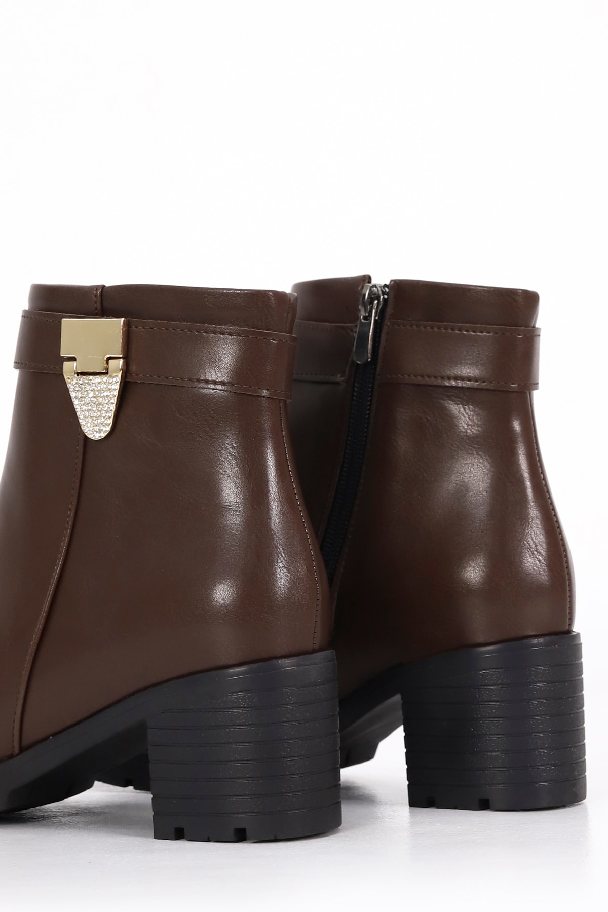 BLN 765 Gold Metal Taş Toka Detay Yarım Bot