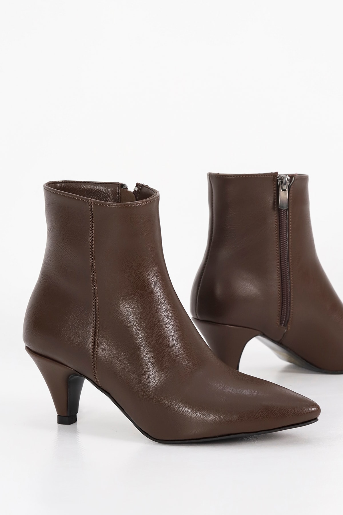 CNG A100 Fermuarlı Fınıdık Topuklu Bot