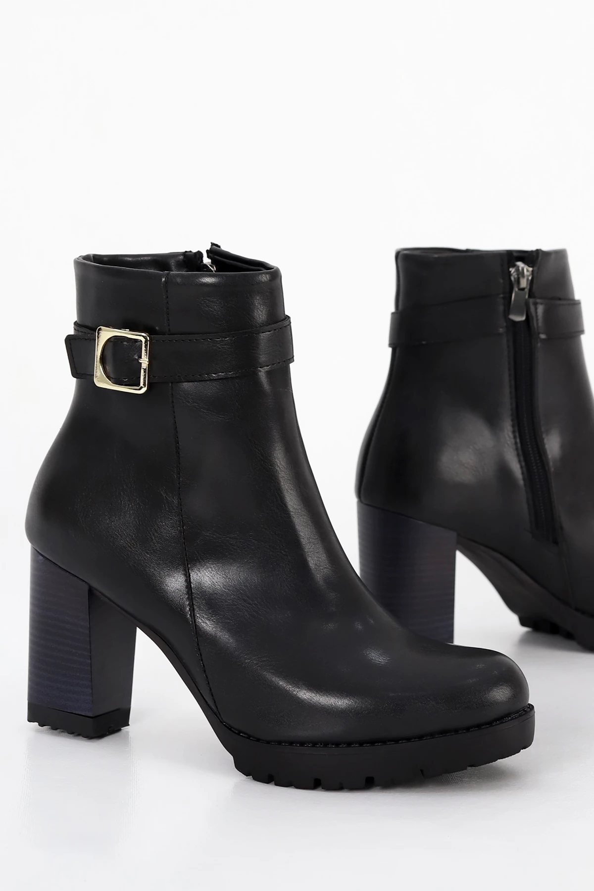 BLN ST535 Kemer Toka Detaylı Yüksek Topuklu Yarım Bot - SİYAH-DERİ