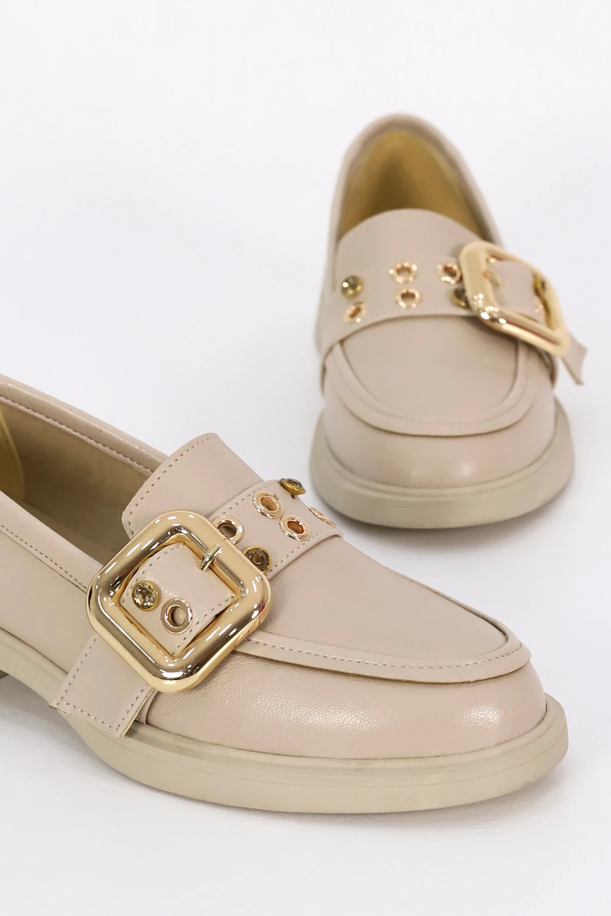 İNT 6004 Taş Toka Detaylı Loafer - TEN DERİ