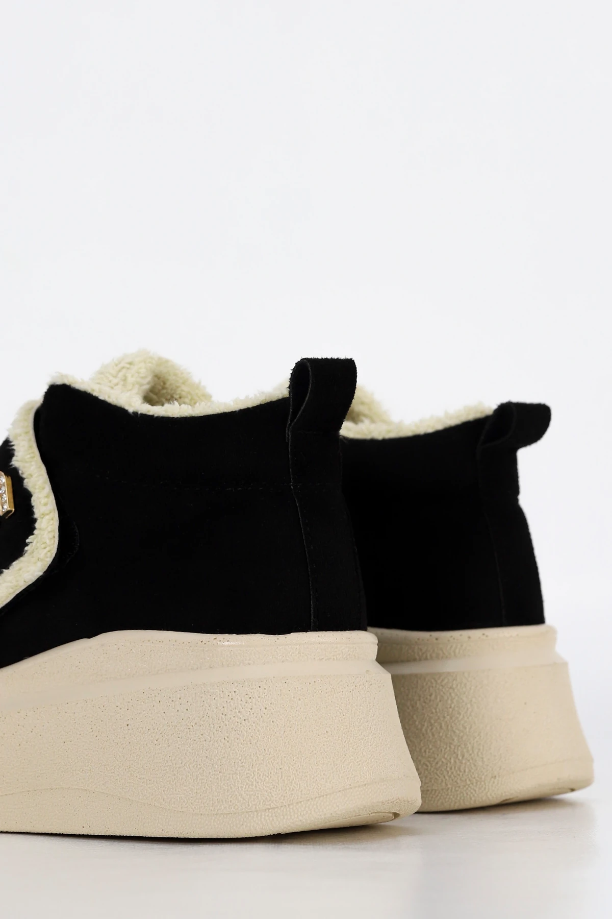 MDL 614 Taş Toka Detaylı Kürklü Yarım Bot - SİYAH-TEN