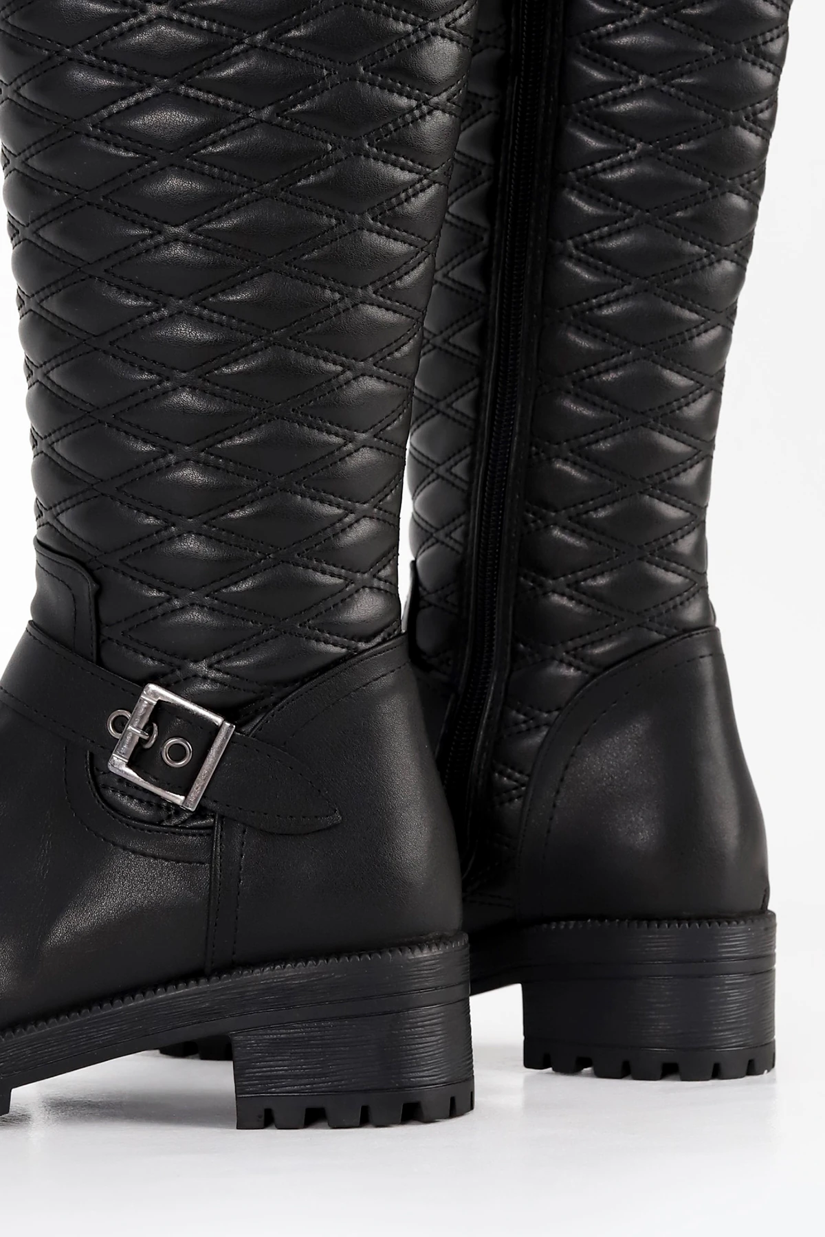 BLN 609 Kapitone Desen Toka Detaylı Diz Altı Çizme