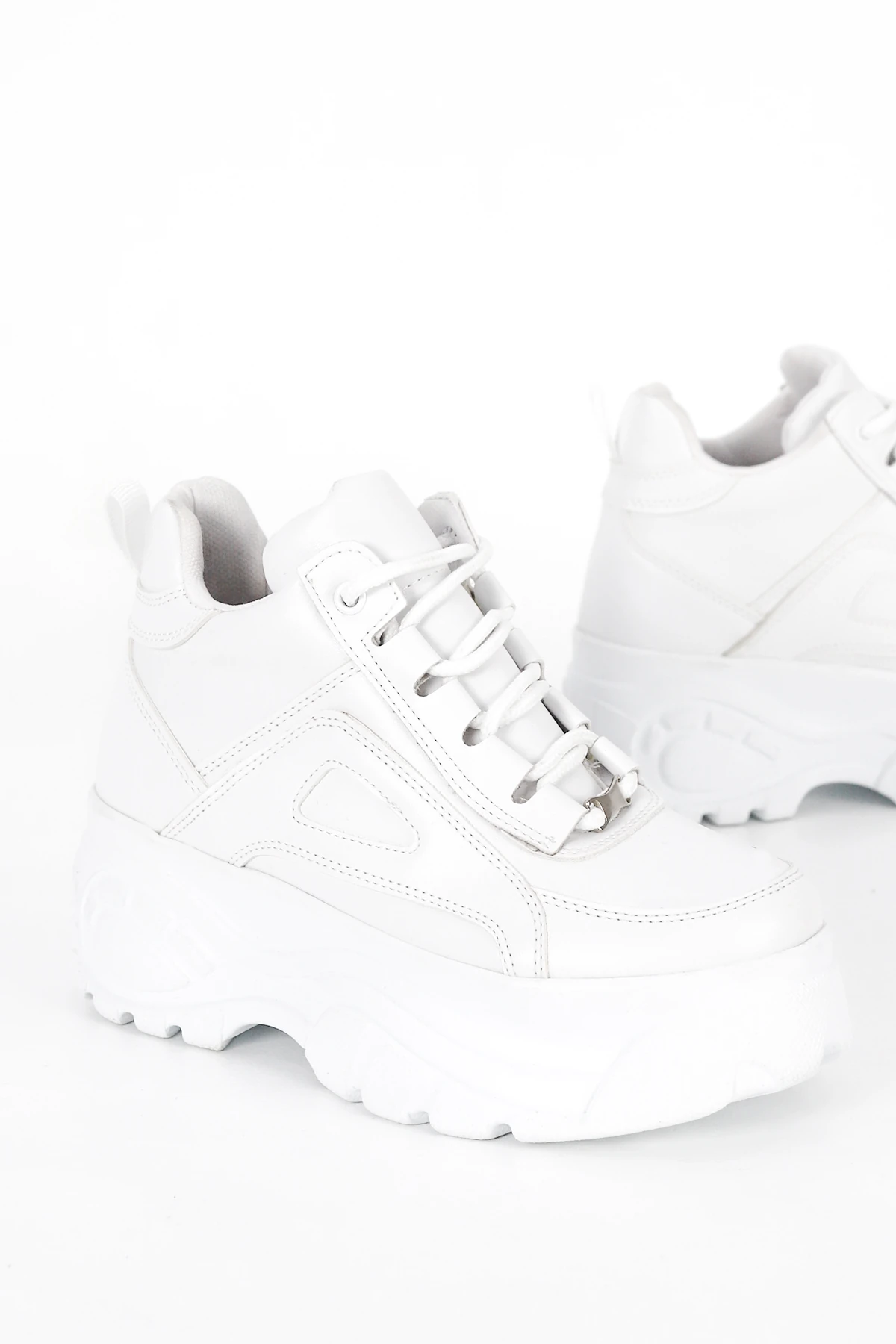 TYR 99101 Tabanlı Yarım Bot