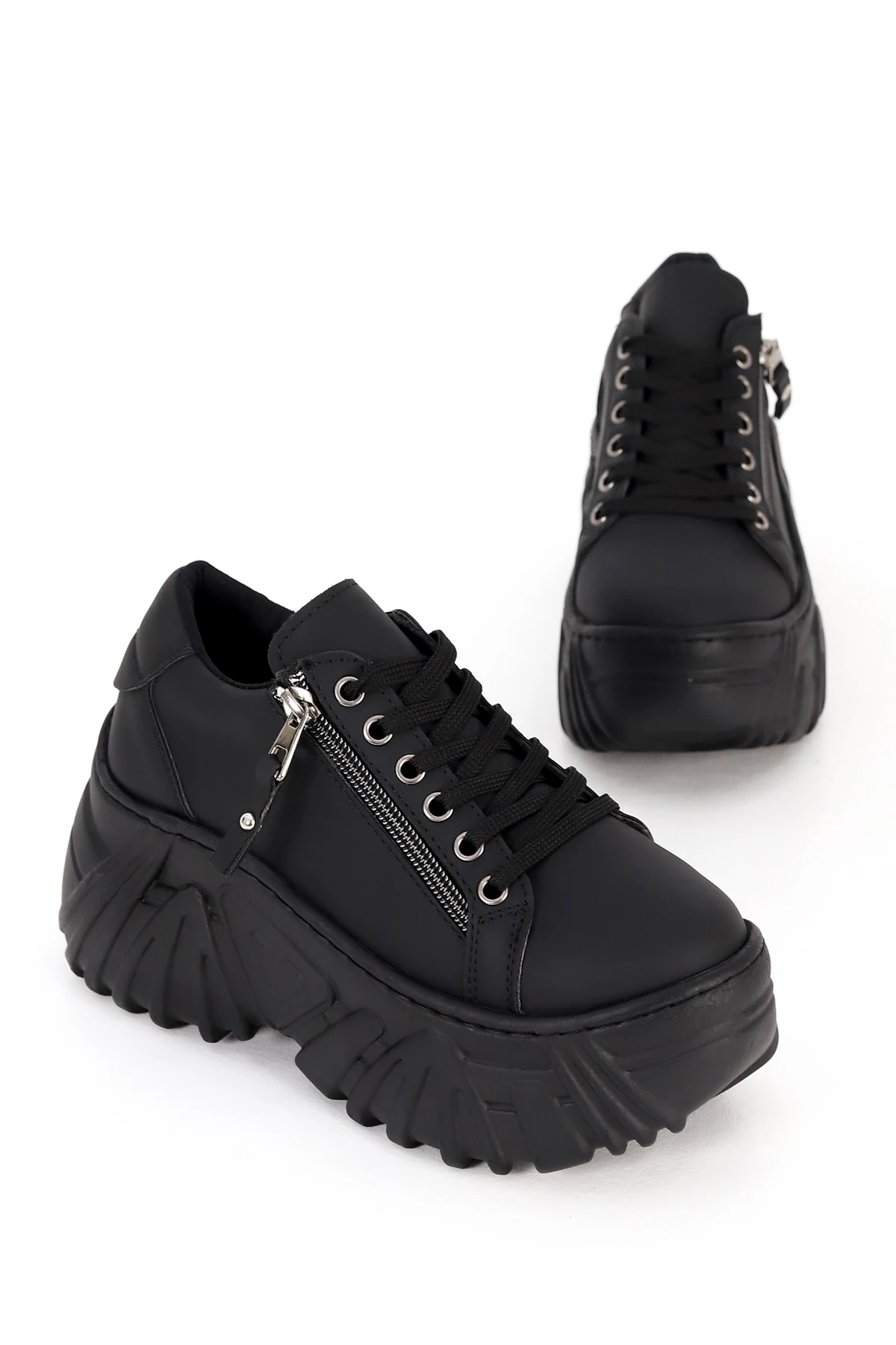 SP156 Yüksek Tabanlı Fermuar Detaylı Bağcıklı Spor Ayakkabı