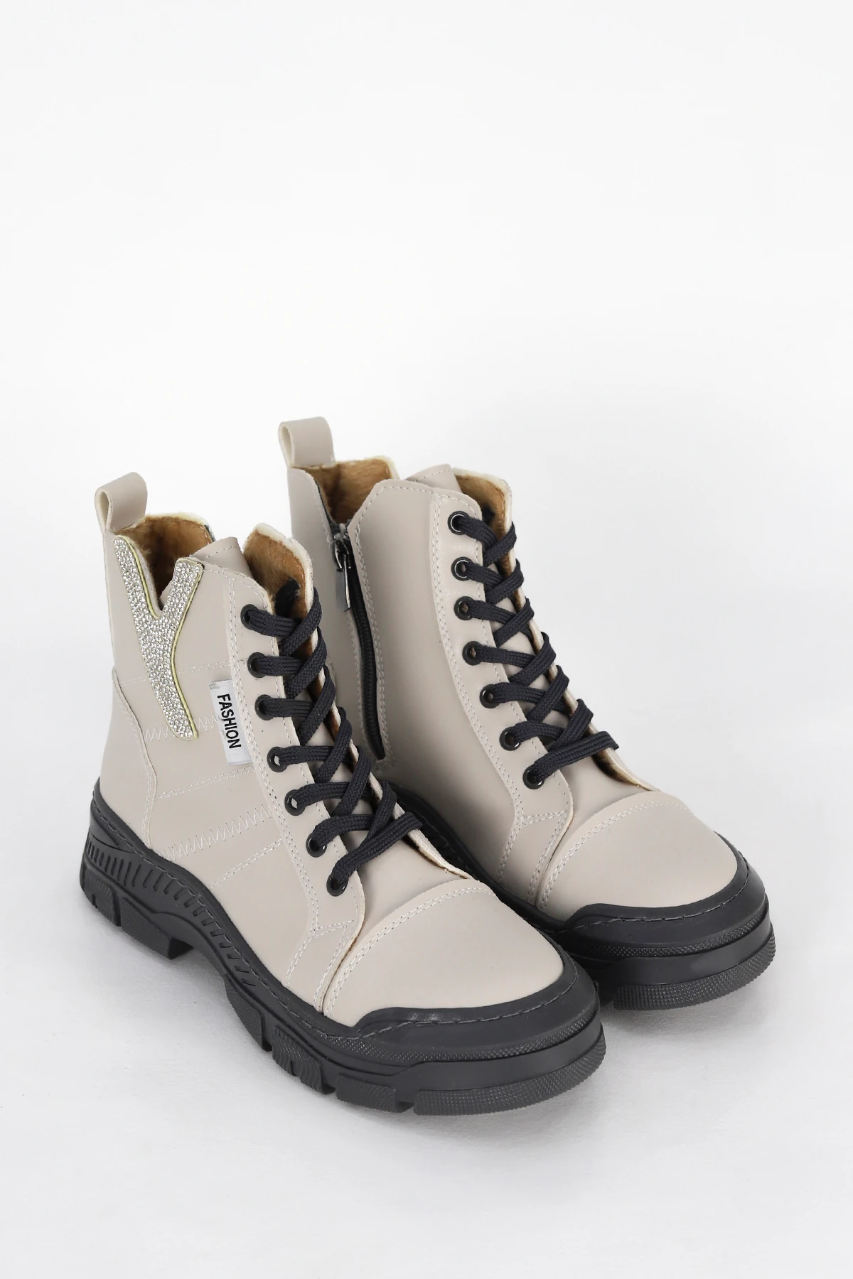 Puffy Taş Detaylı Fermuarlı Yarım Bot