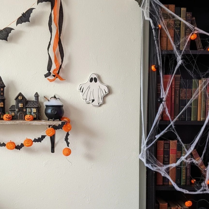 3' lüSeramik Hayalet Duvar Süsü (Sınırlı Üretim)