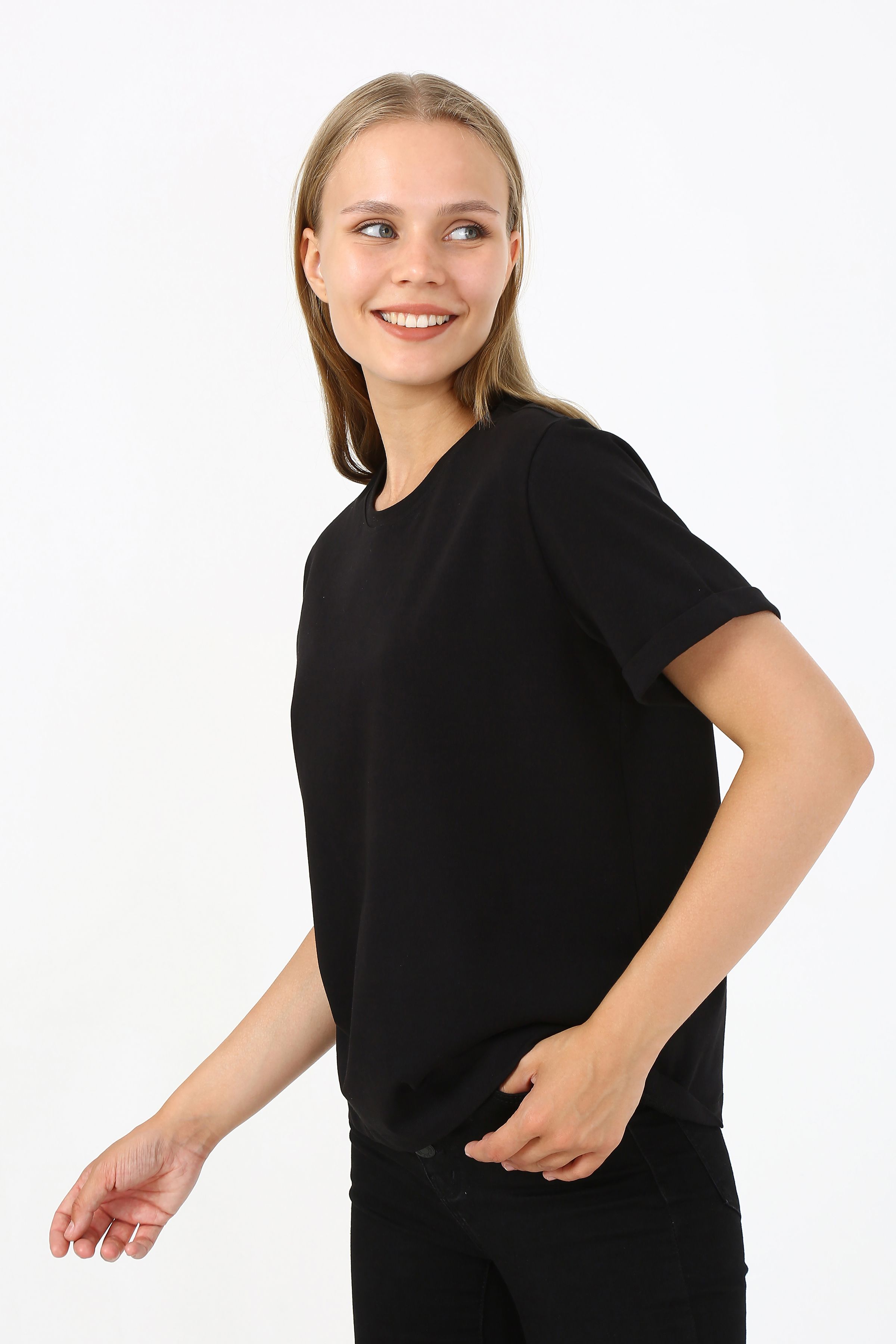 Kadın Duble Kol Regular Fit T-Shirt - Siyah