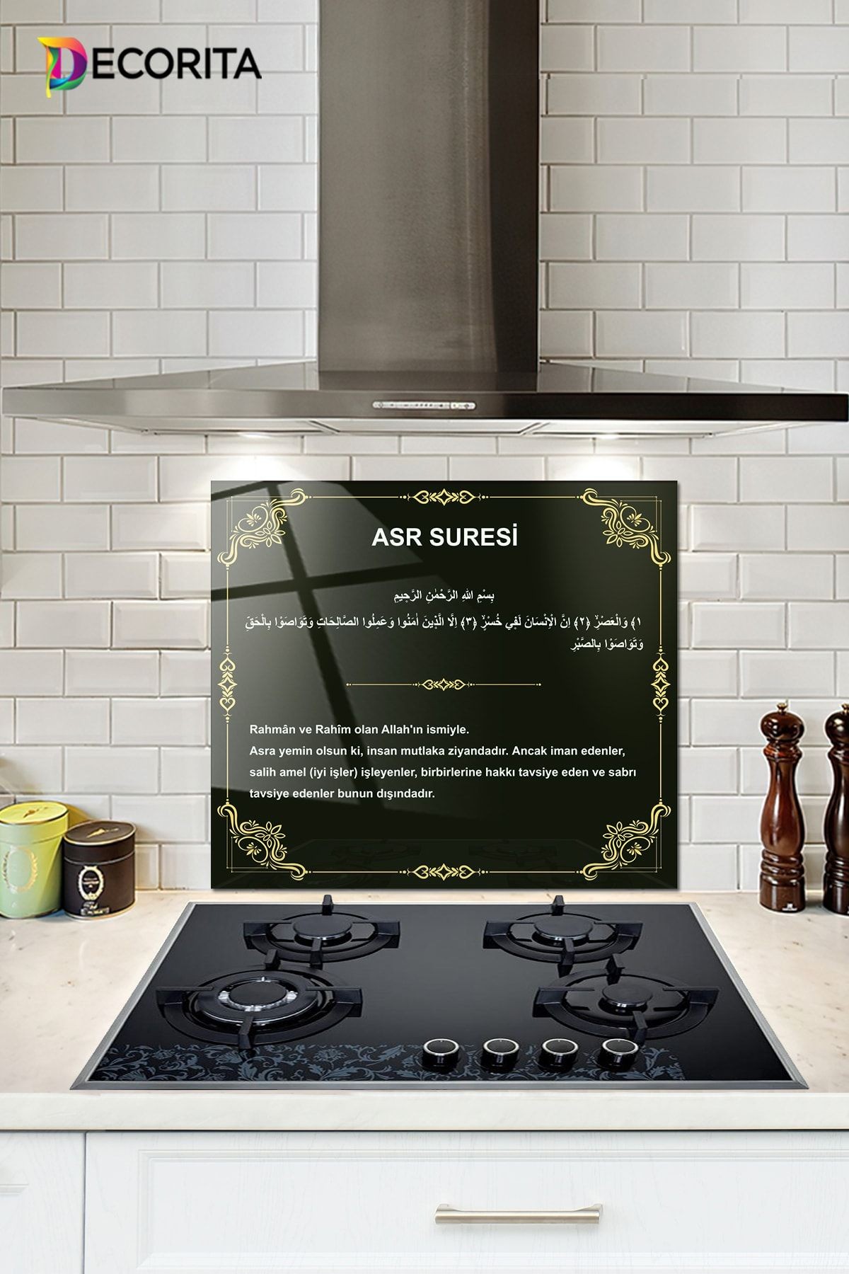 Cam Ocak Arkası Koruyucu | Asr Süresi - Siyah Fon | 52cm X 60cm