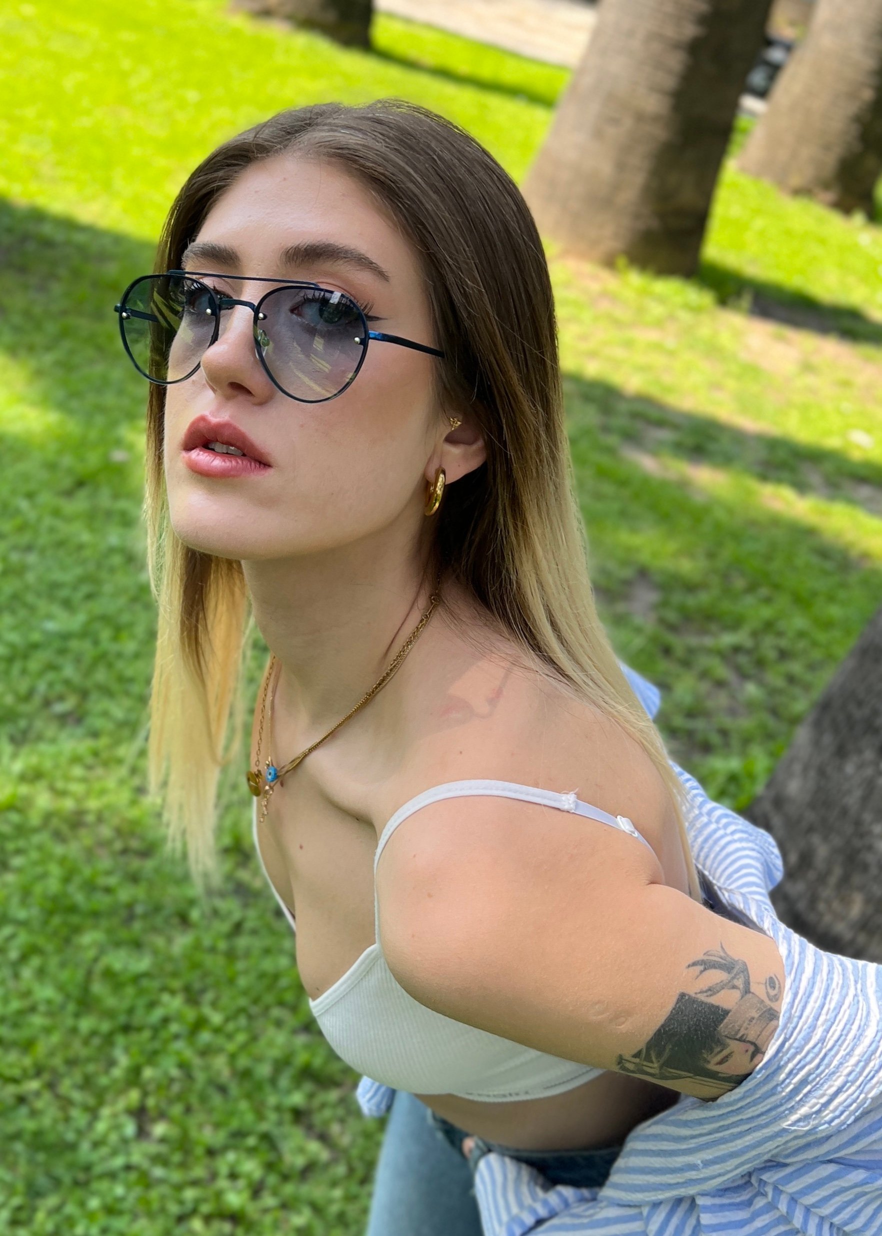 Titanyum Çerçeve Unisex Güneş Gözlüğü (GZ63)